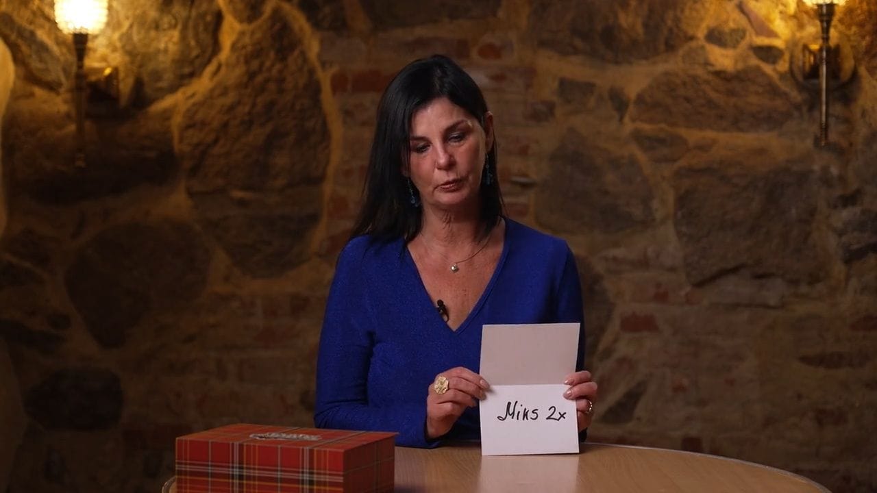 Limuzīns dāvanā. Pils patiesības istaba