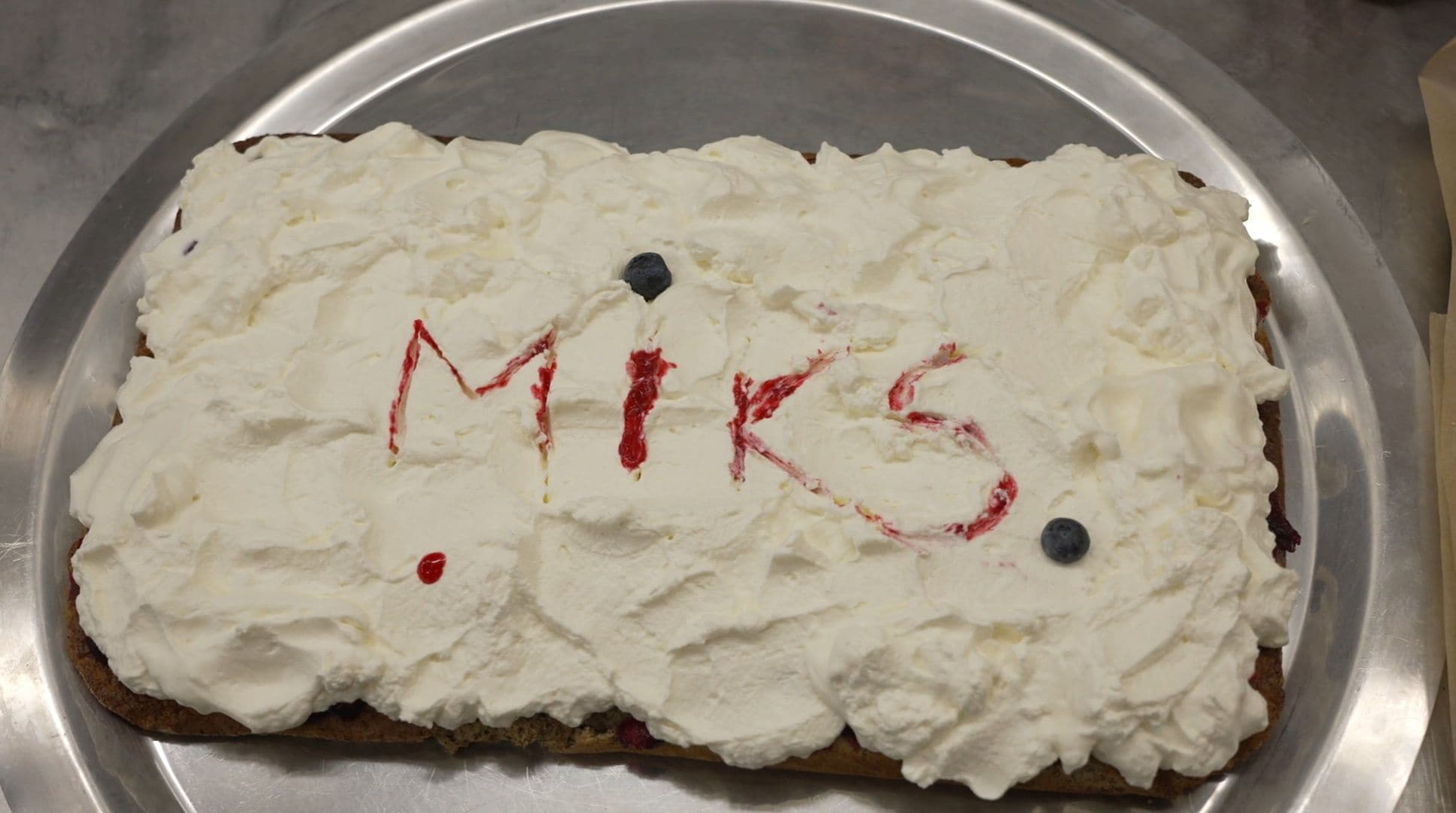 Limuzīns dāvanā. Pils patiesības istaba