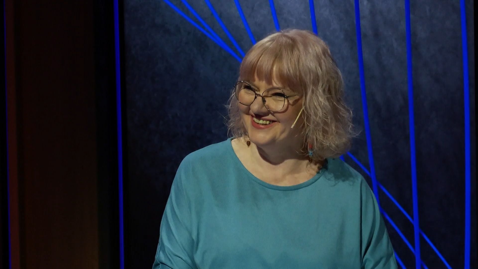 Erudīcijas spēlē "15 jautājumi" sacenšas Andris Greiers un Sanita Rozenberga