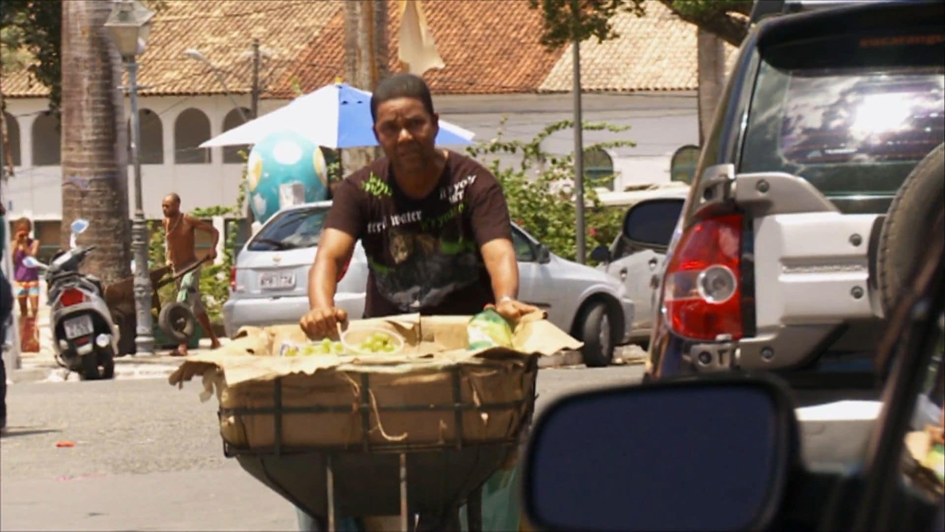 Vilcienā cauri pasaulei