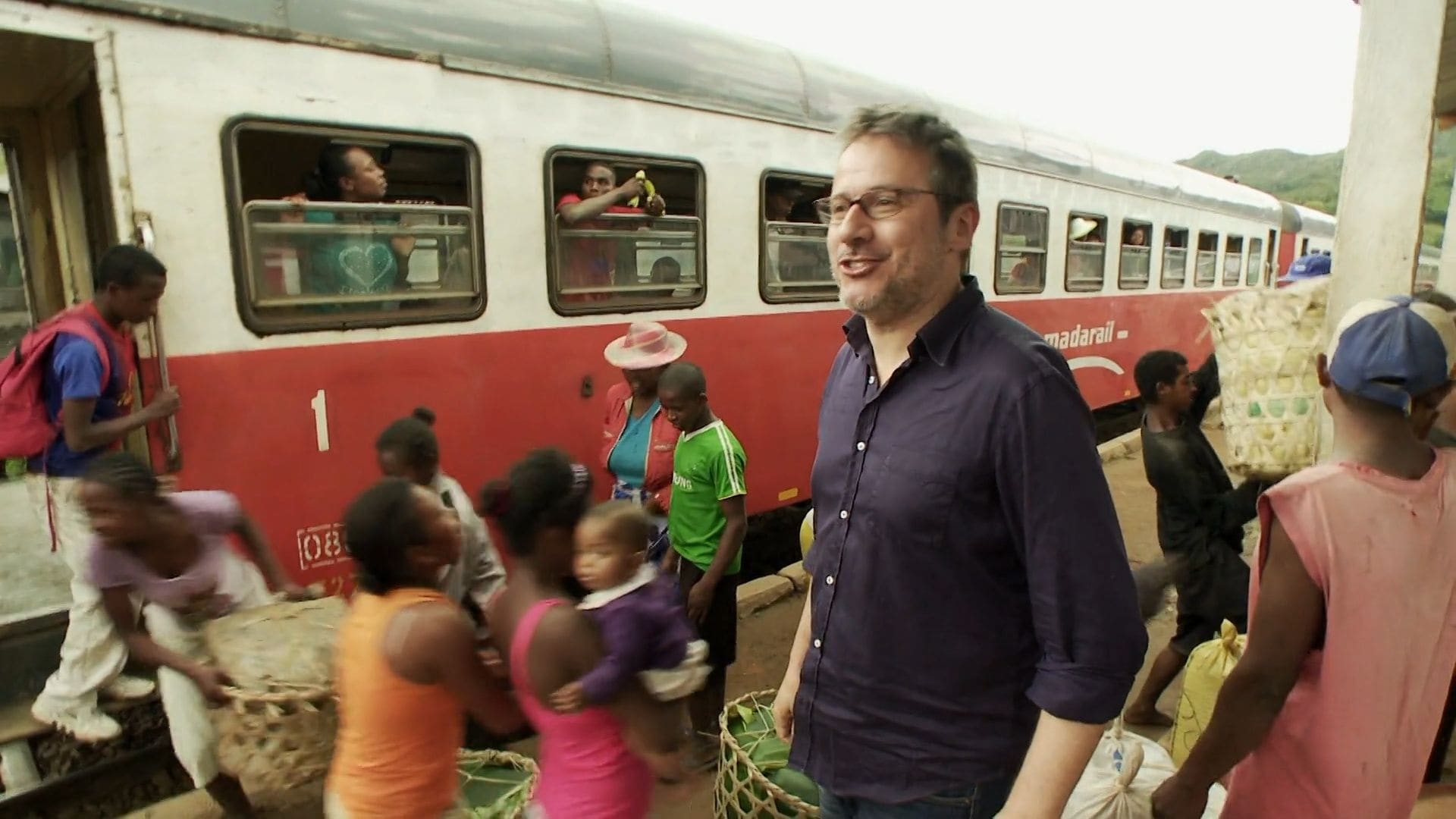 Vilcienā cauri pasaulei