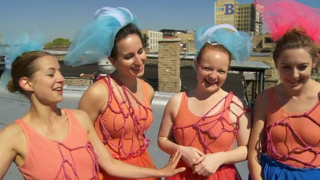 Vilcienā cauri pasaulei