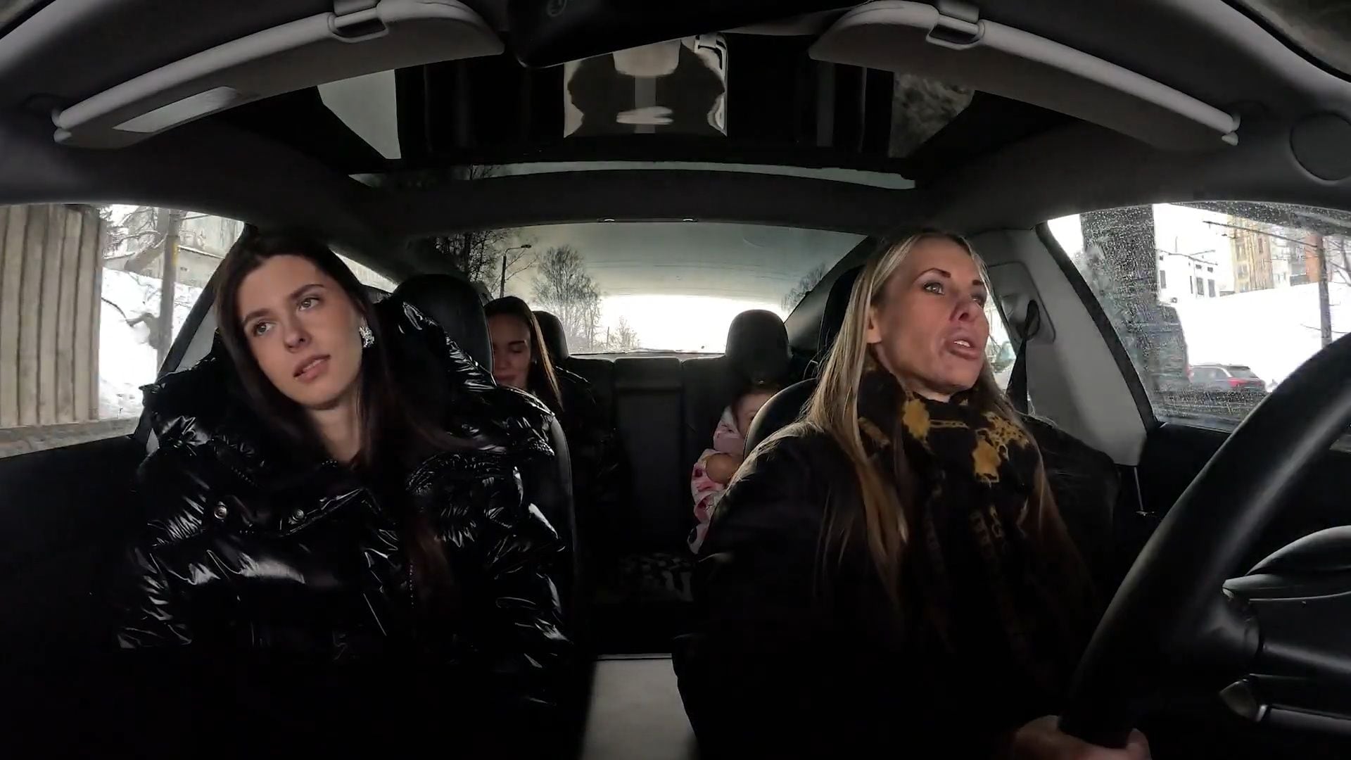 Slavenības. Bez filtra