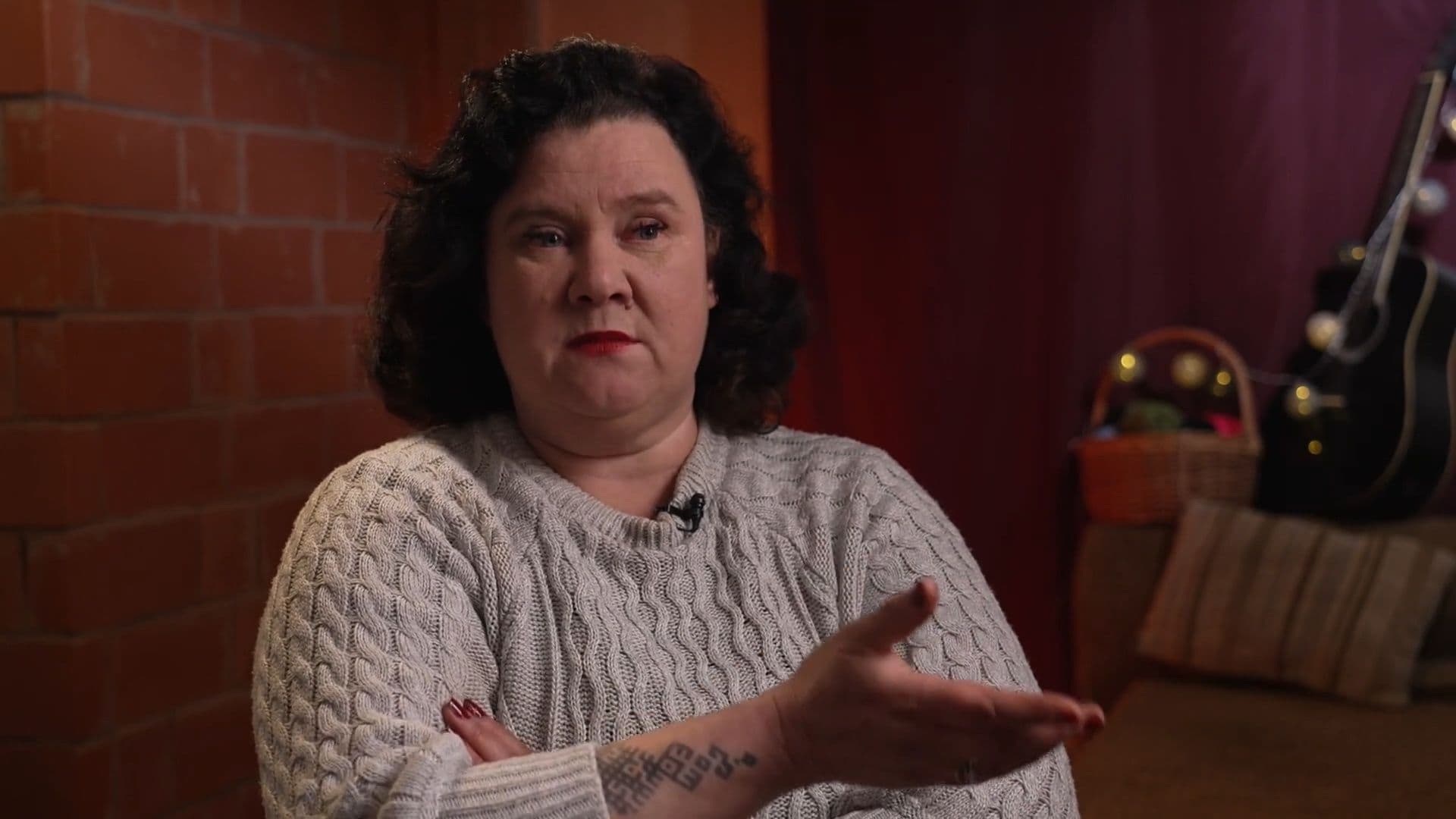 Margarita Kolosova pārbauda jaunākās meitas braukšanas prasmes