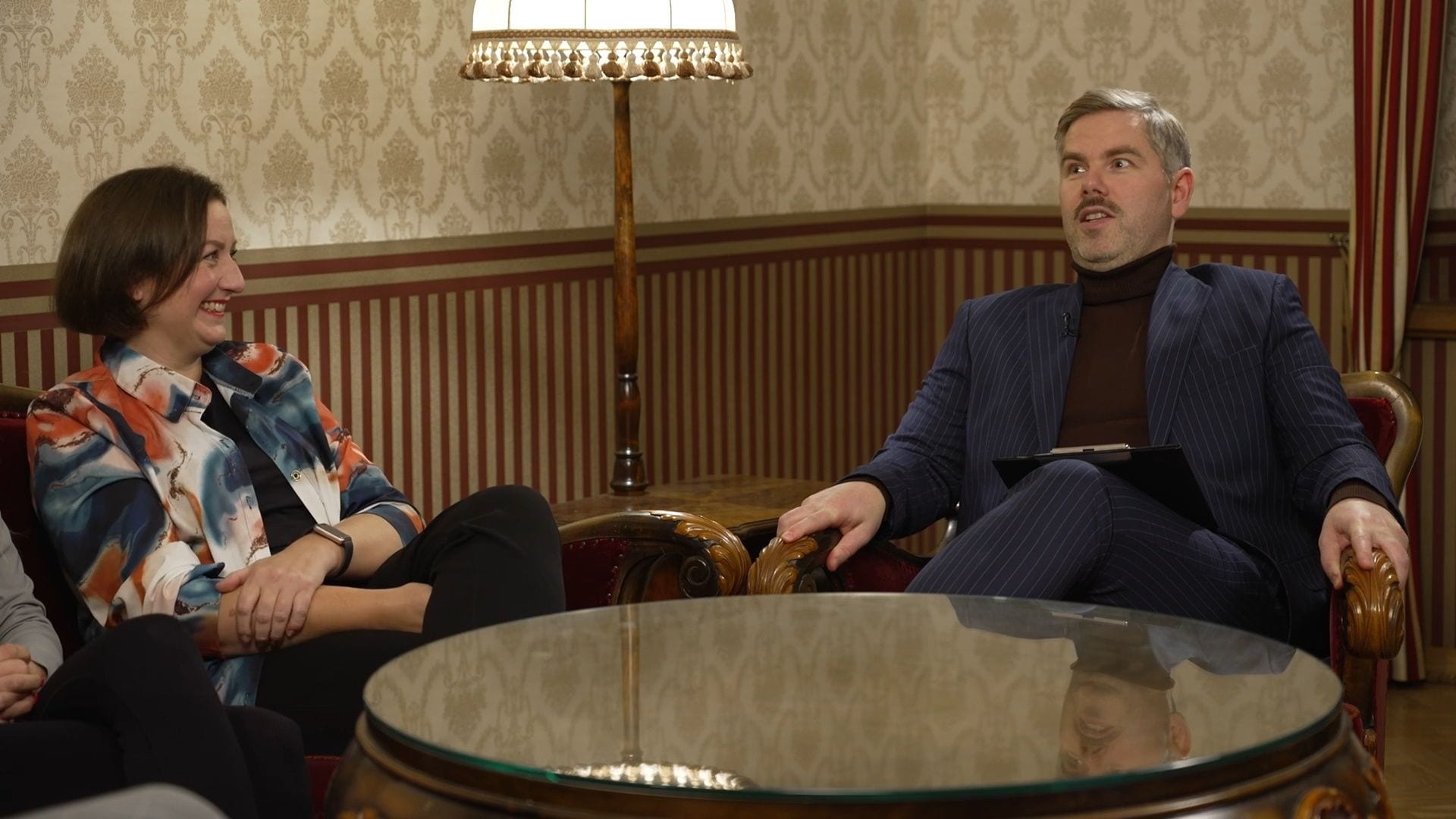 Limuzīns dāvanā. Pils patiesības istaba