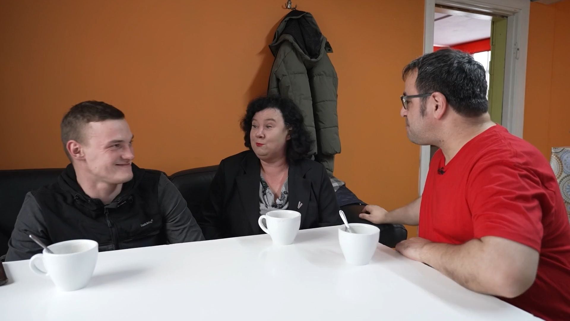 Slavenības. Bez filtra