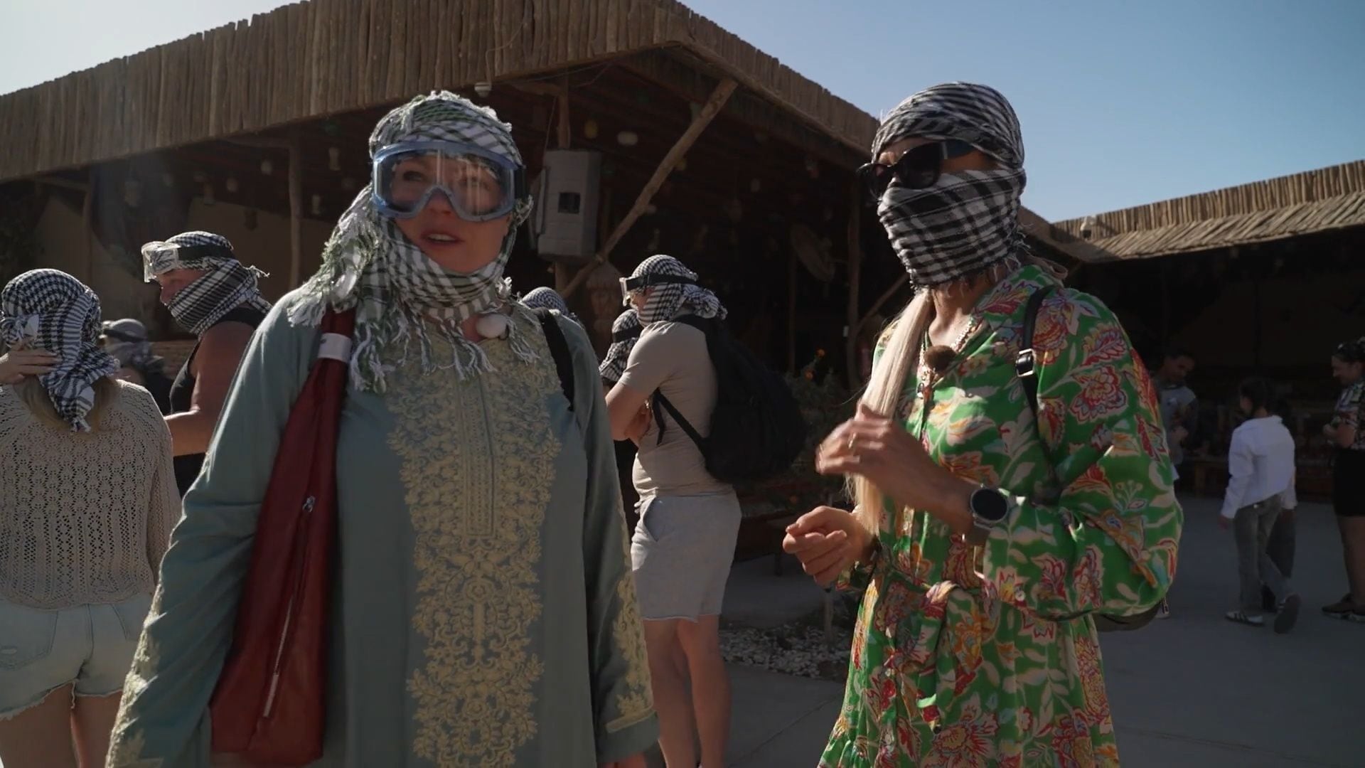 Slavenības. Bez filtra