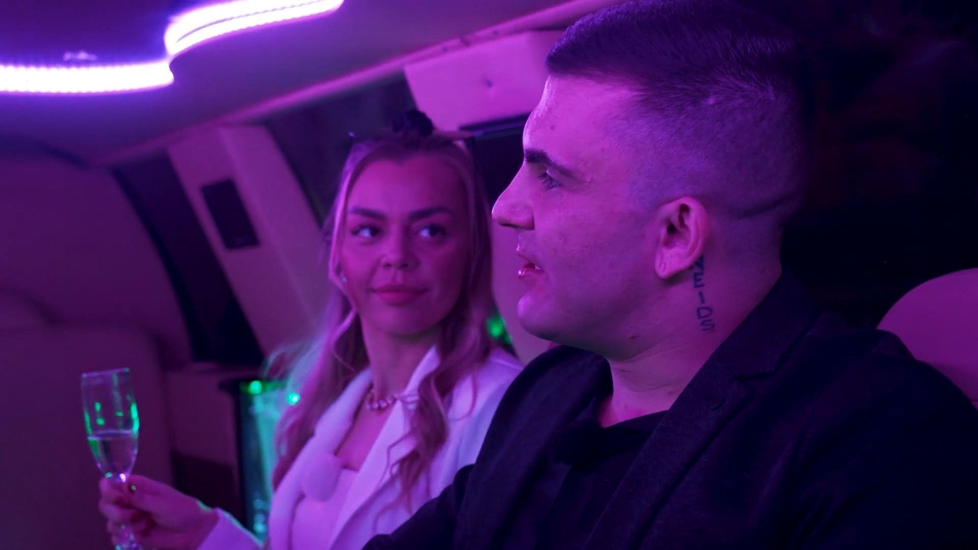 Slavenības. Bez filtra