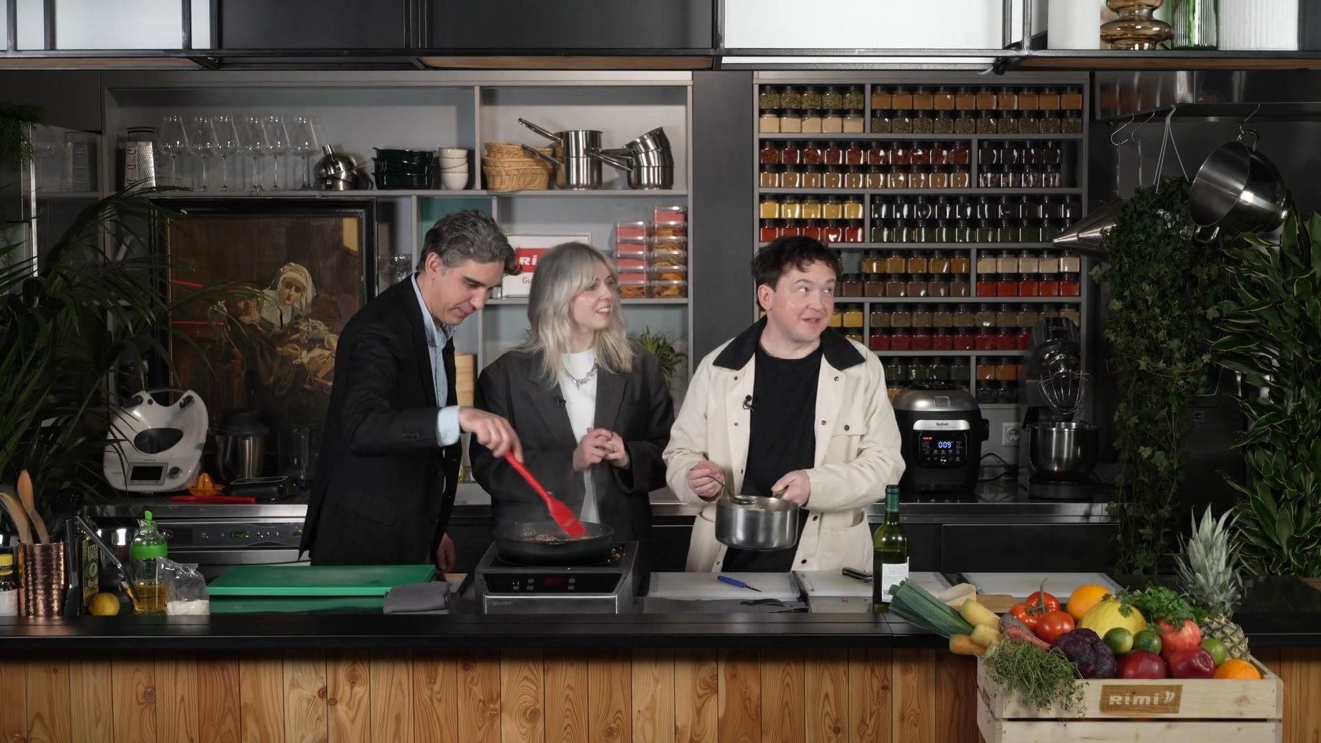 1. aprīļa joki Dr. Sirmā virtuvē: ciemos Edgars Bāliņš