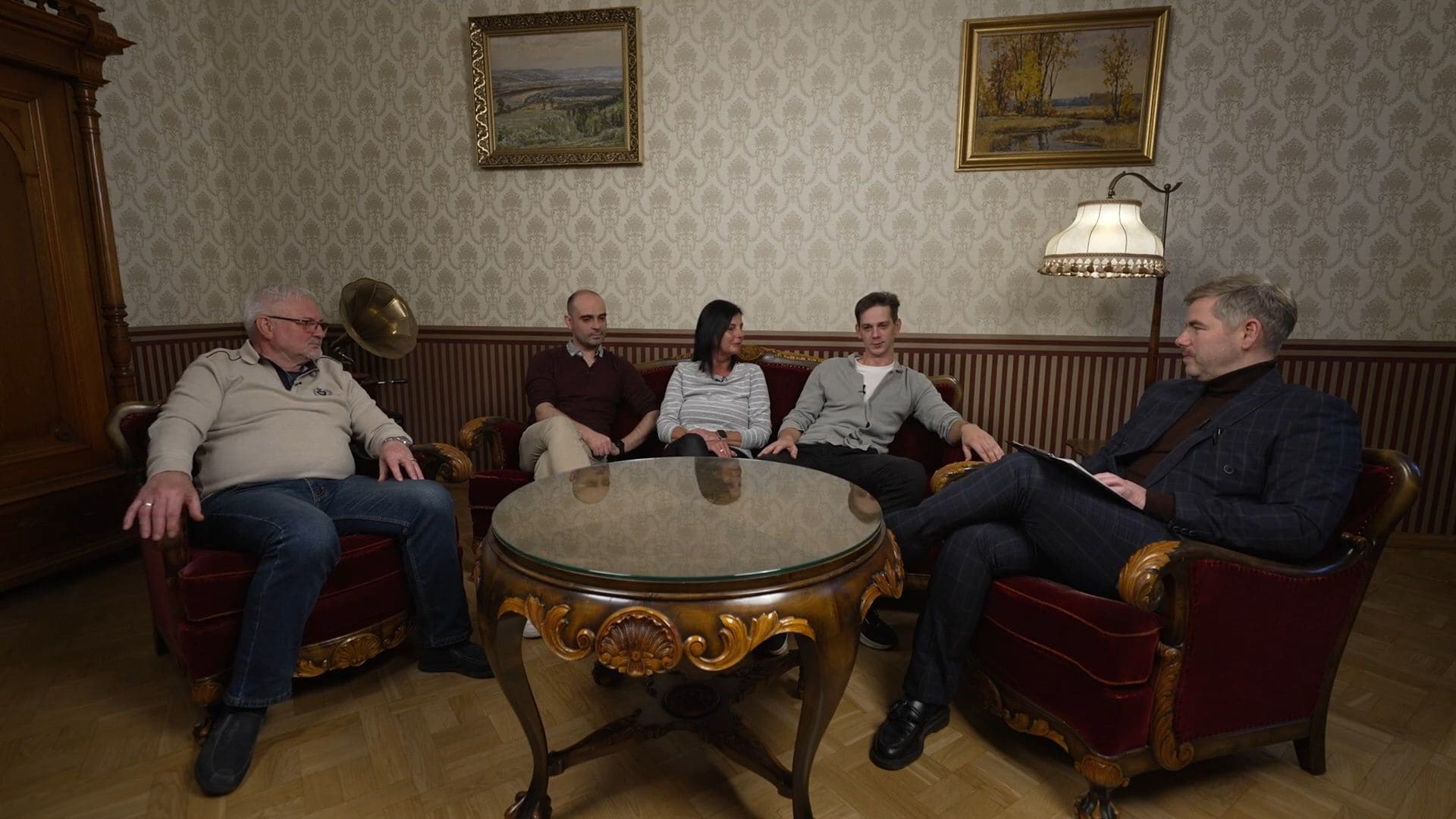 Limuzīns dāvanā. Pils patiesības istaba