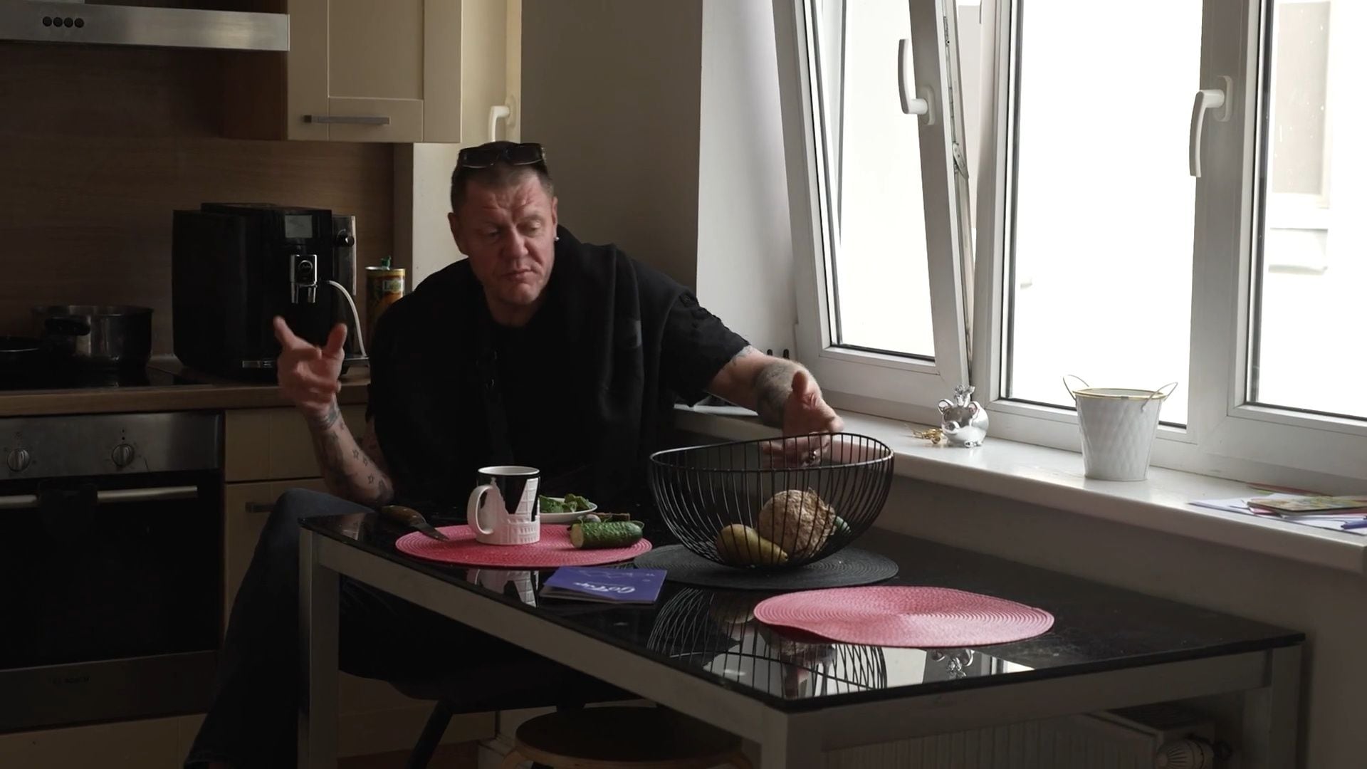 Slavenības. Bez filtra