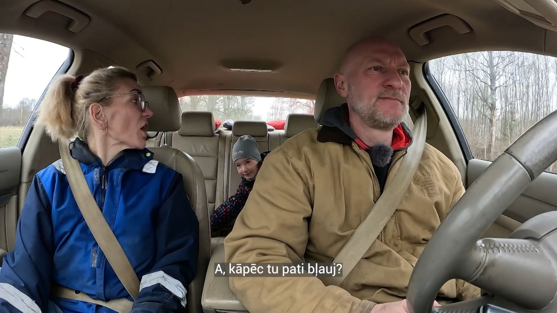 Ģimene burkā