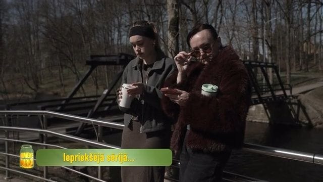 Ģimene burkā
