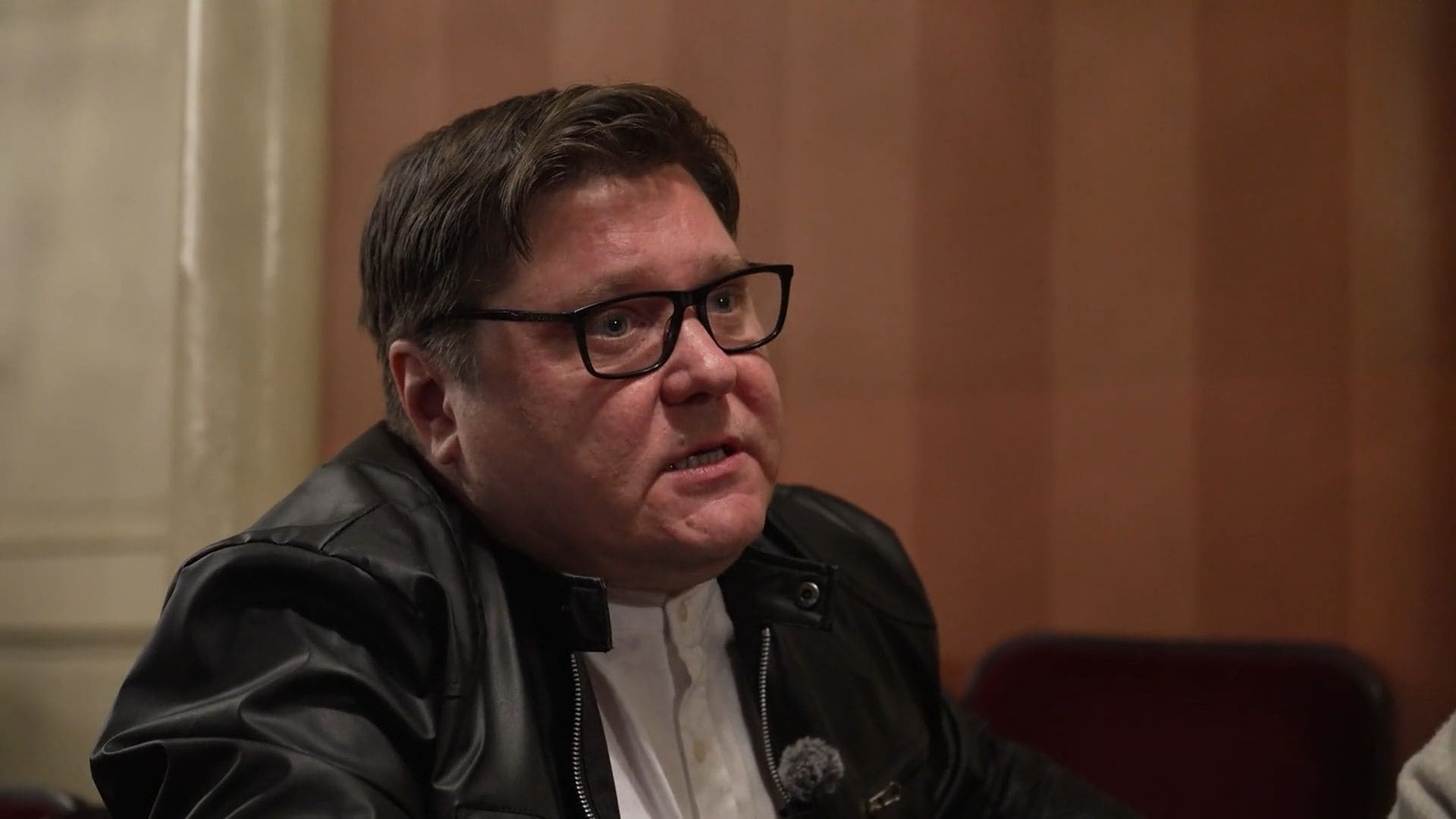 Slavenības. Bez filtra