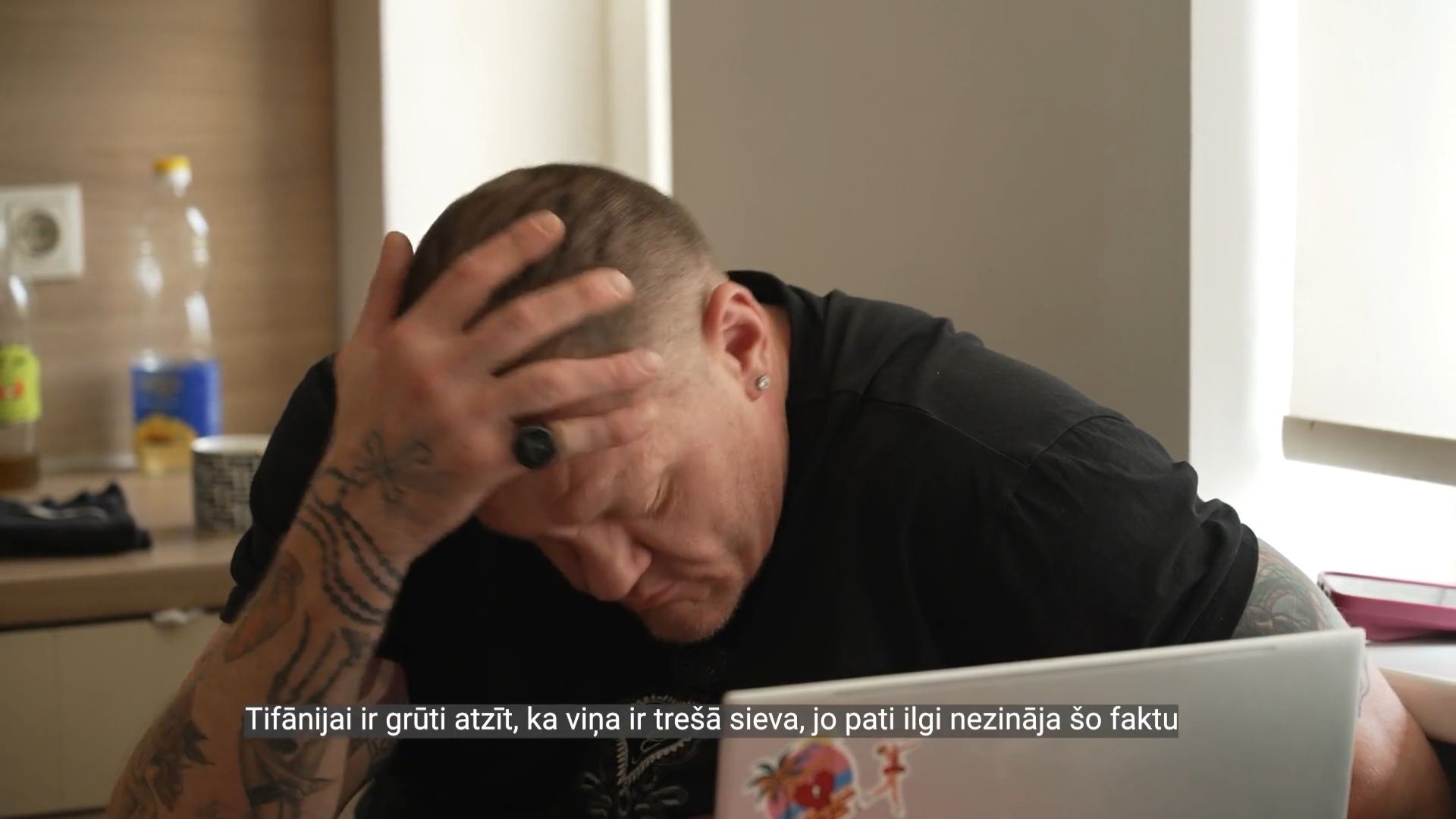 Slavenības. Bez filtra