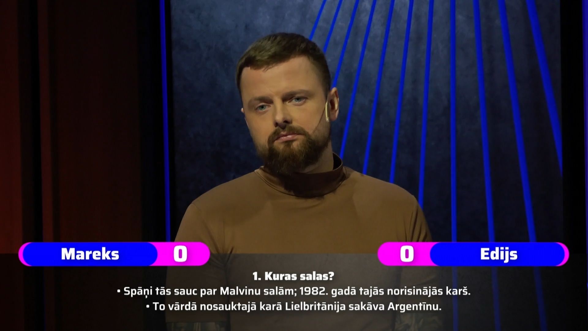 Erudīcijas spēlē "15 jautājumi" sacenšas Mareks Kilups un Edijs Andersons