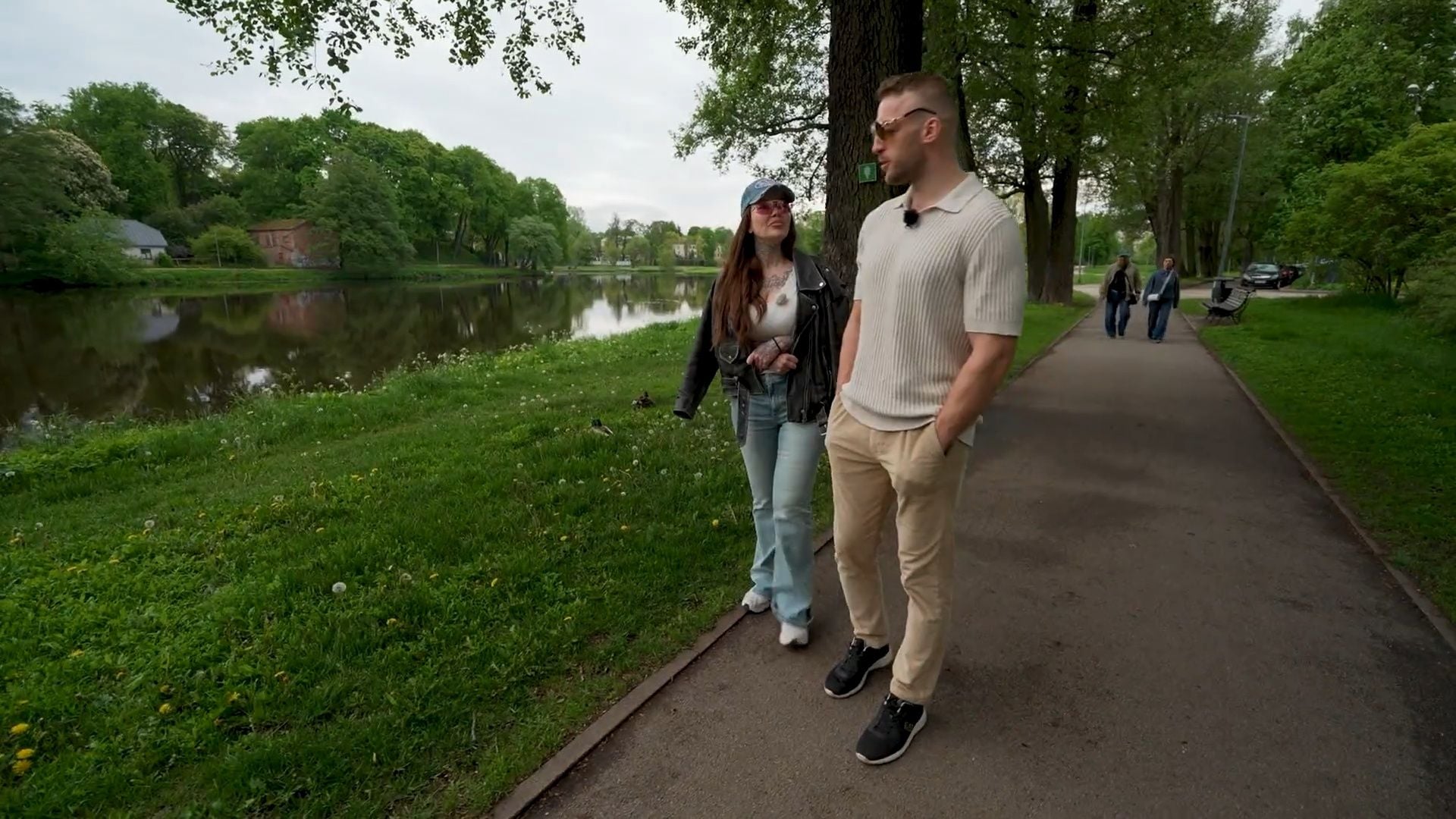 Slavenības. Bez filtra