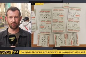 Narkotiku krājumi Daugavpilī: Policija kratīšanā atrod gan tabletes, gan kokaīnu un marihuānu