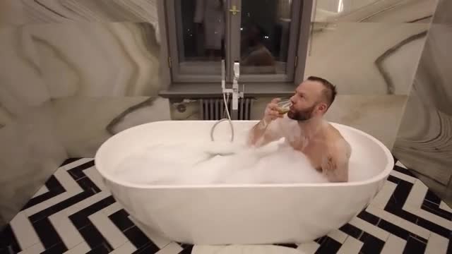 Slavenības. Bez filtra