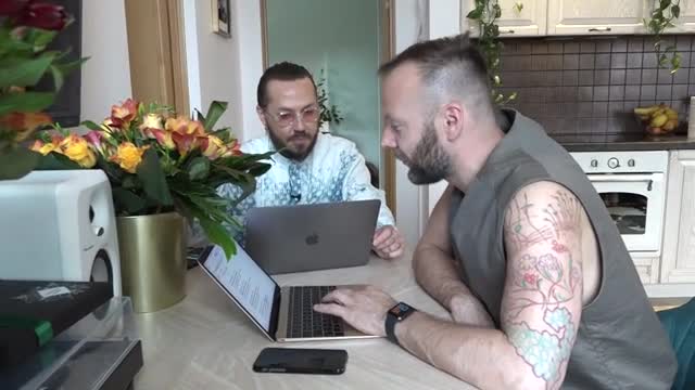 Slavenības. Bez filtra