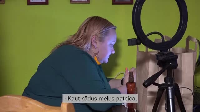 Ģimene burkā