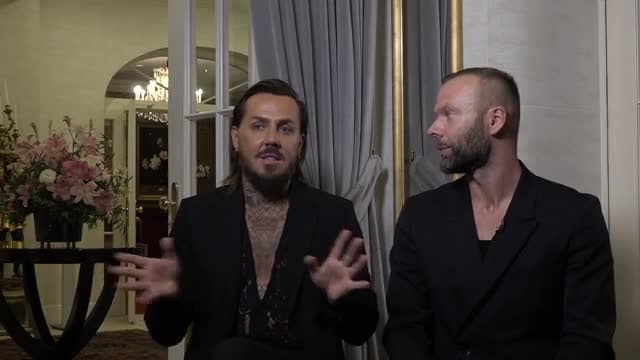 Slavenības. Bez filtra