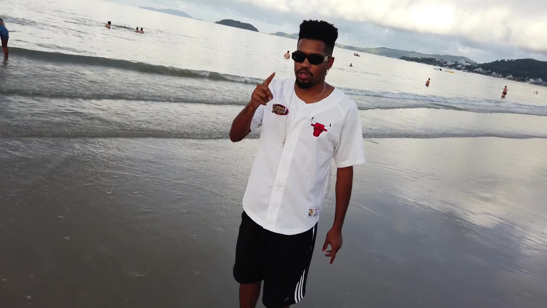 Slavenības. Bez filtra