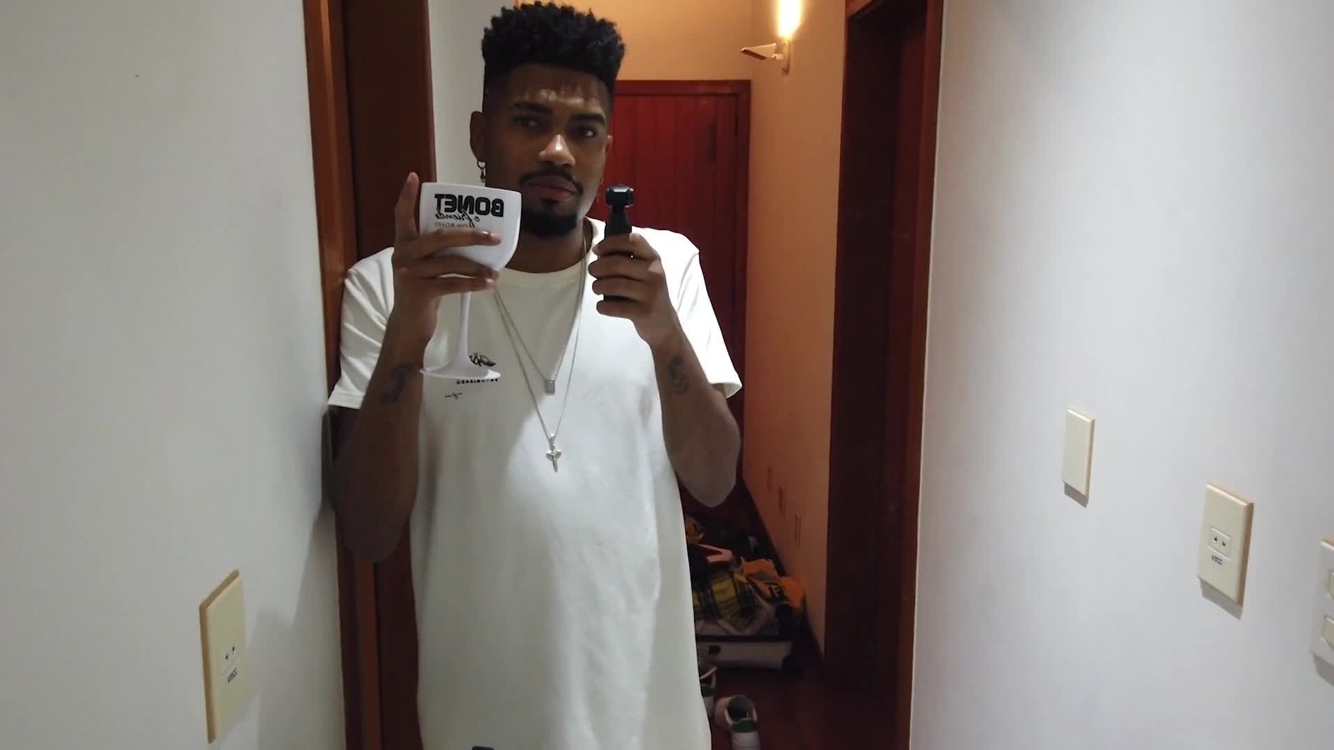 Slavenības. Bez filtra