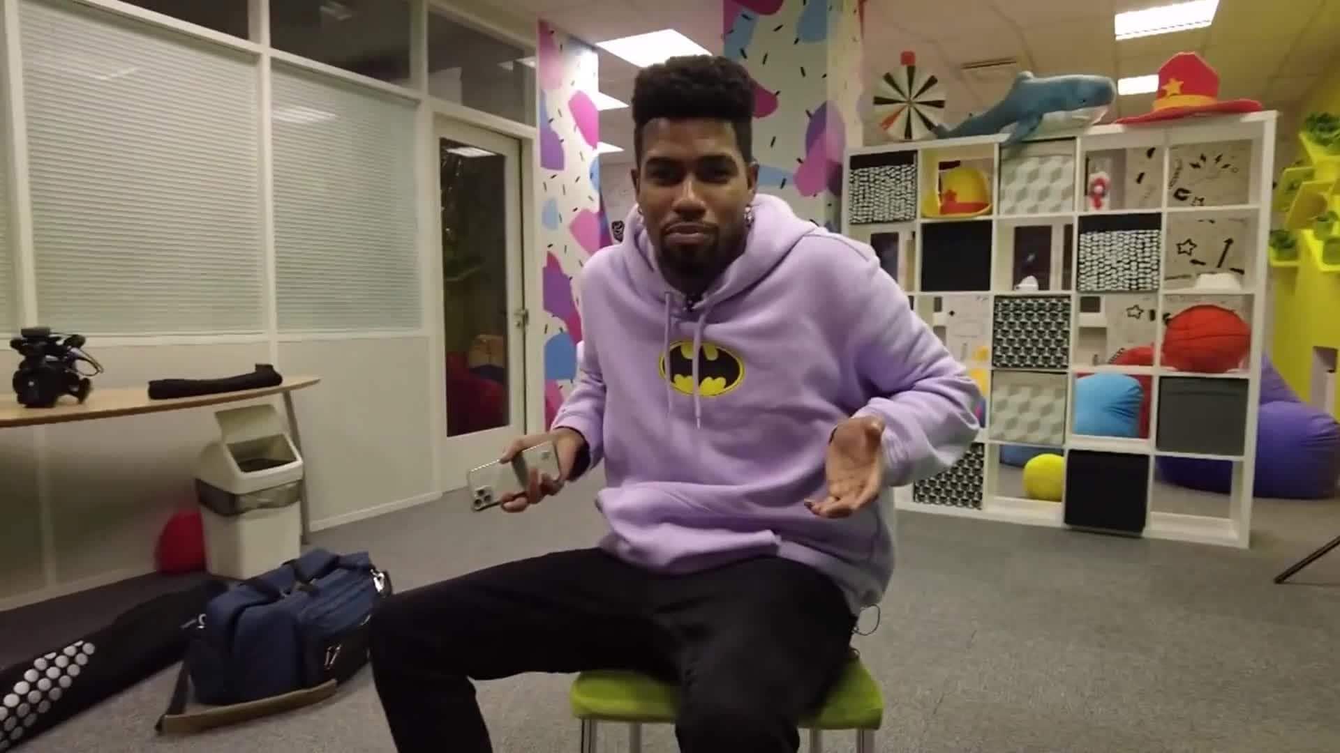 Slavenības. Bez filtra