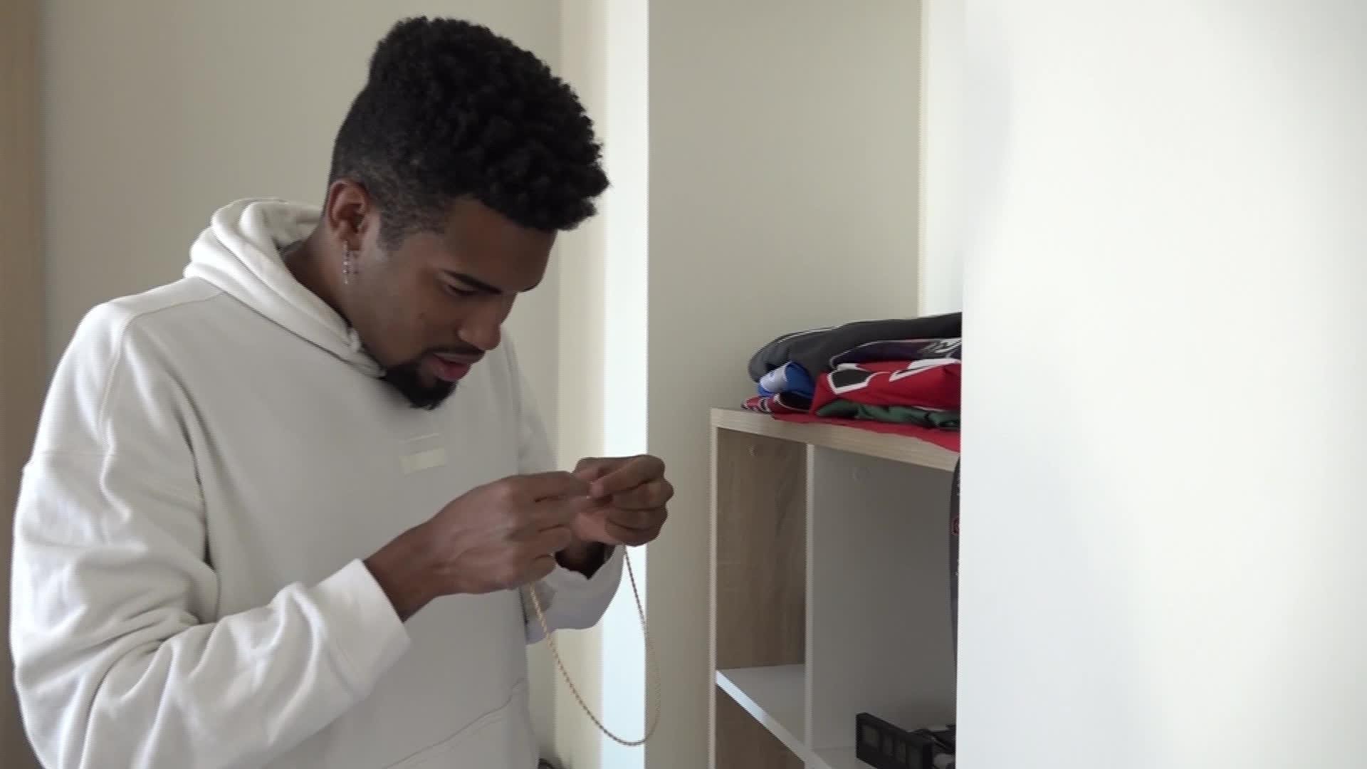 Slavenības. Bez filtra