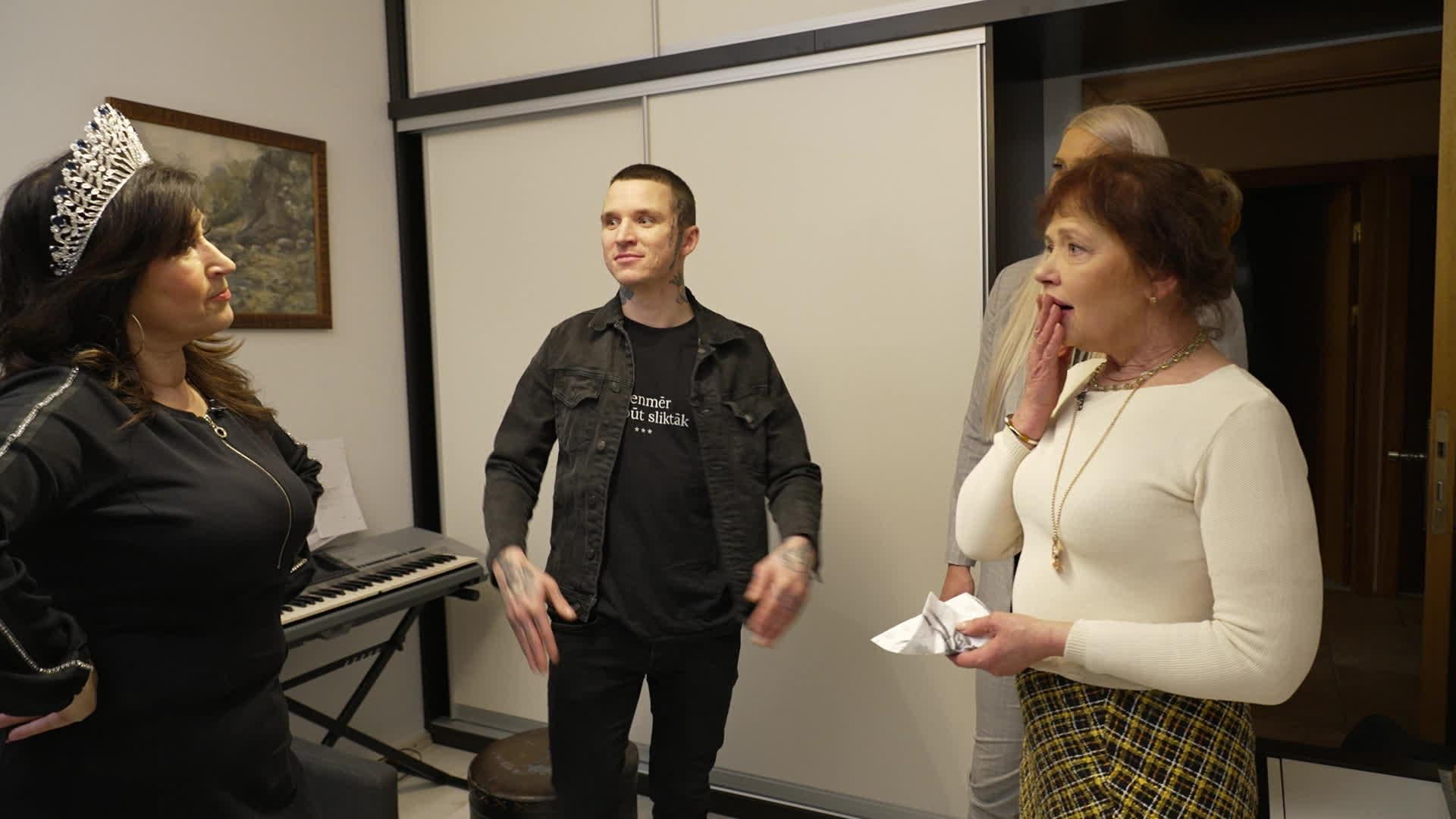 Vakariņš ar savējiem