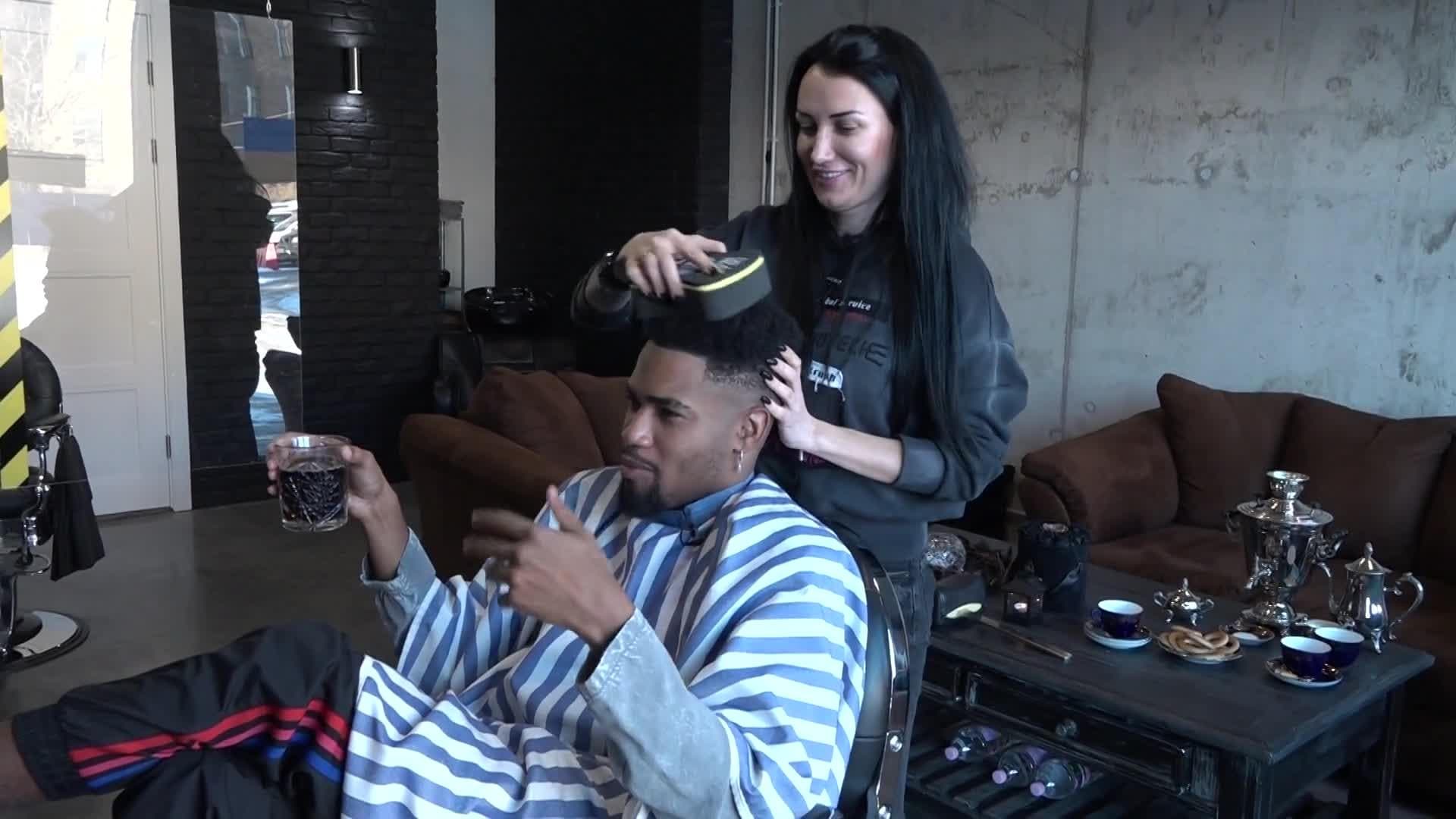 Slavenības. Bez filtra