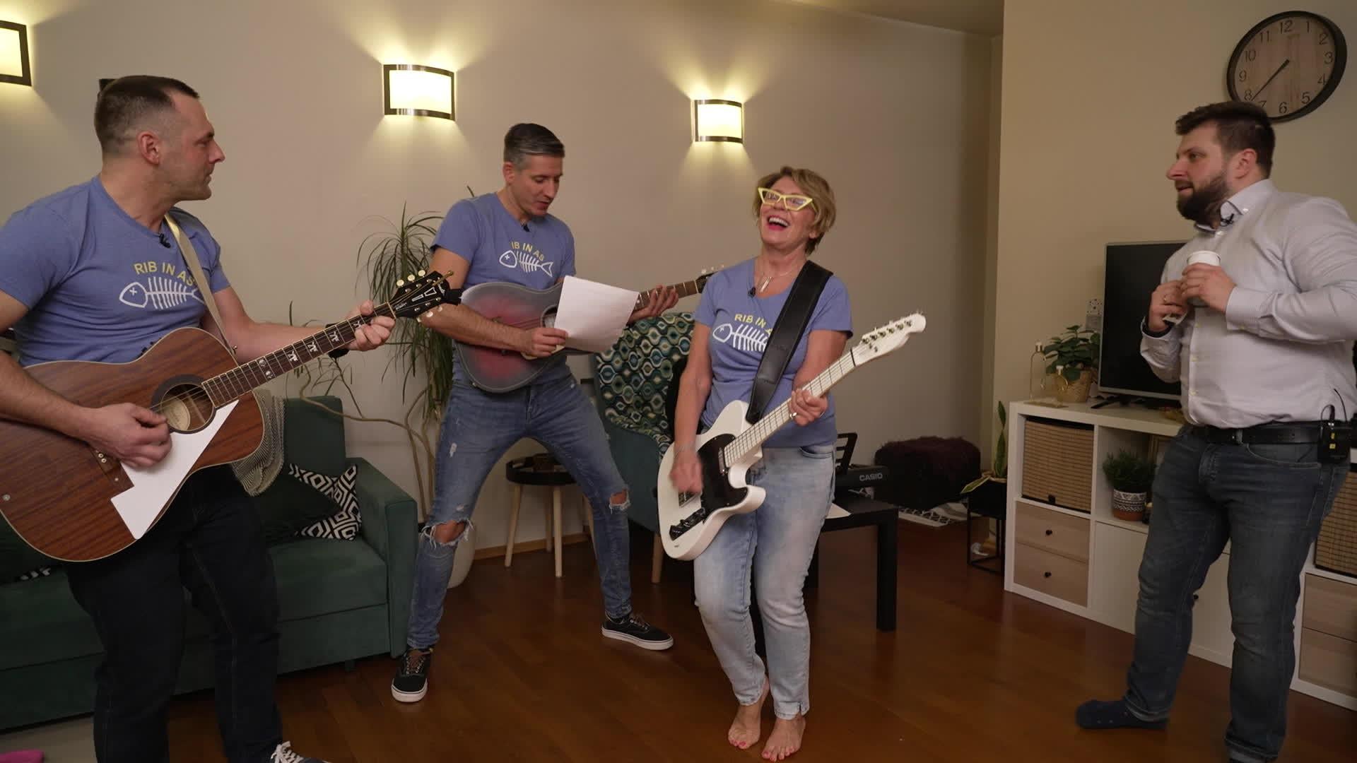 Vakariņš ar savējiem