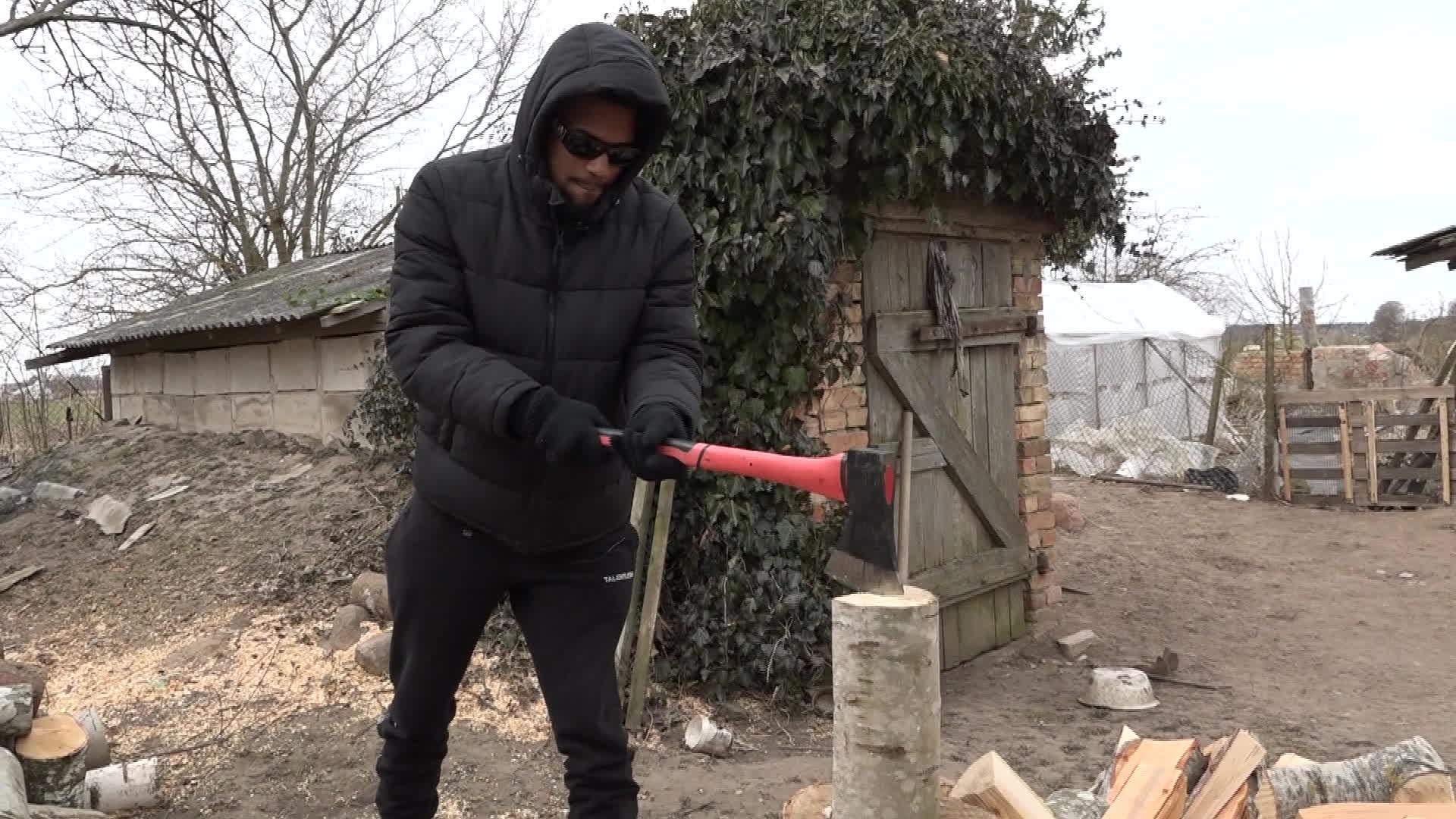 Slavenības. Bez filtra