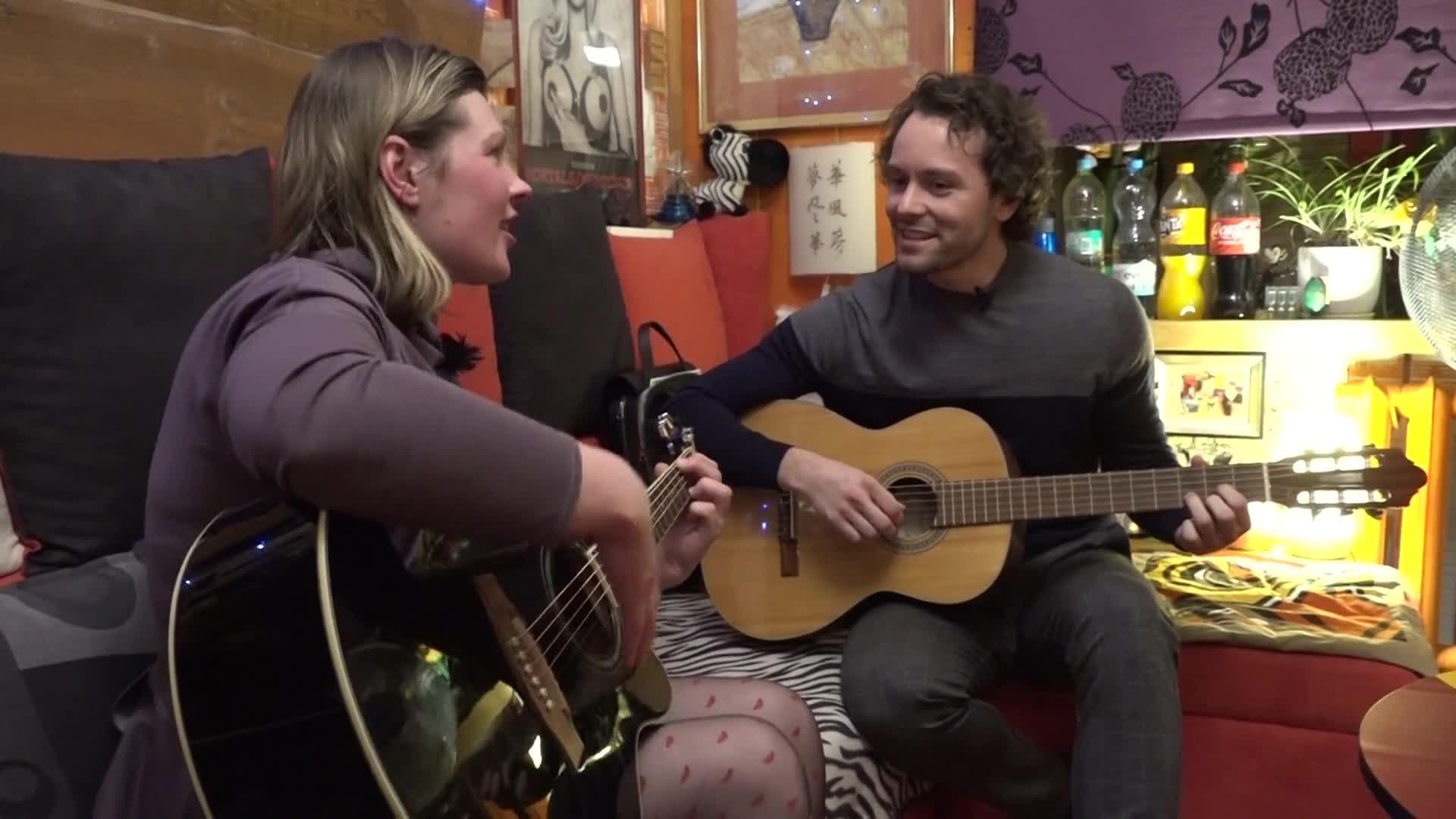 Slavenības. Bez filtra