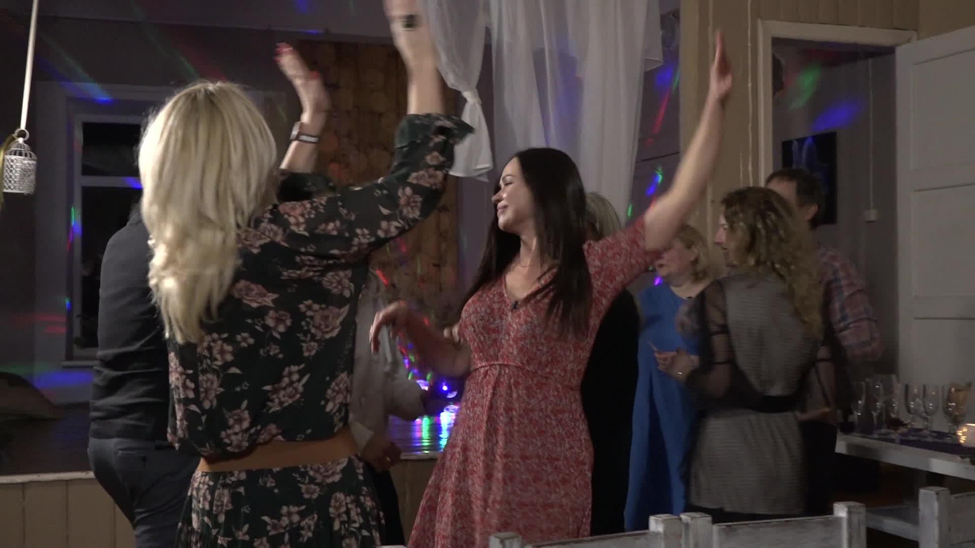 Vakariņš ar savējiem