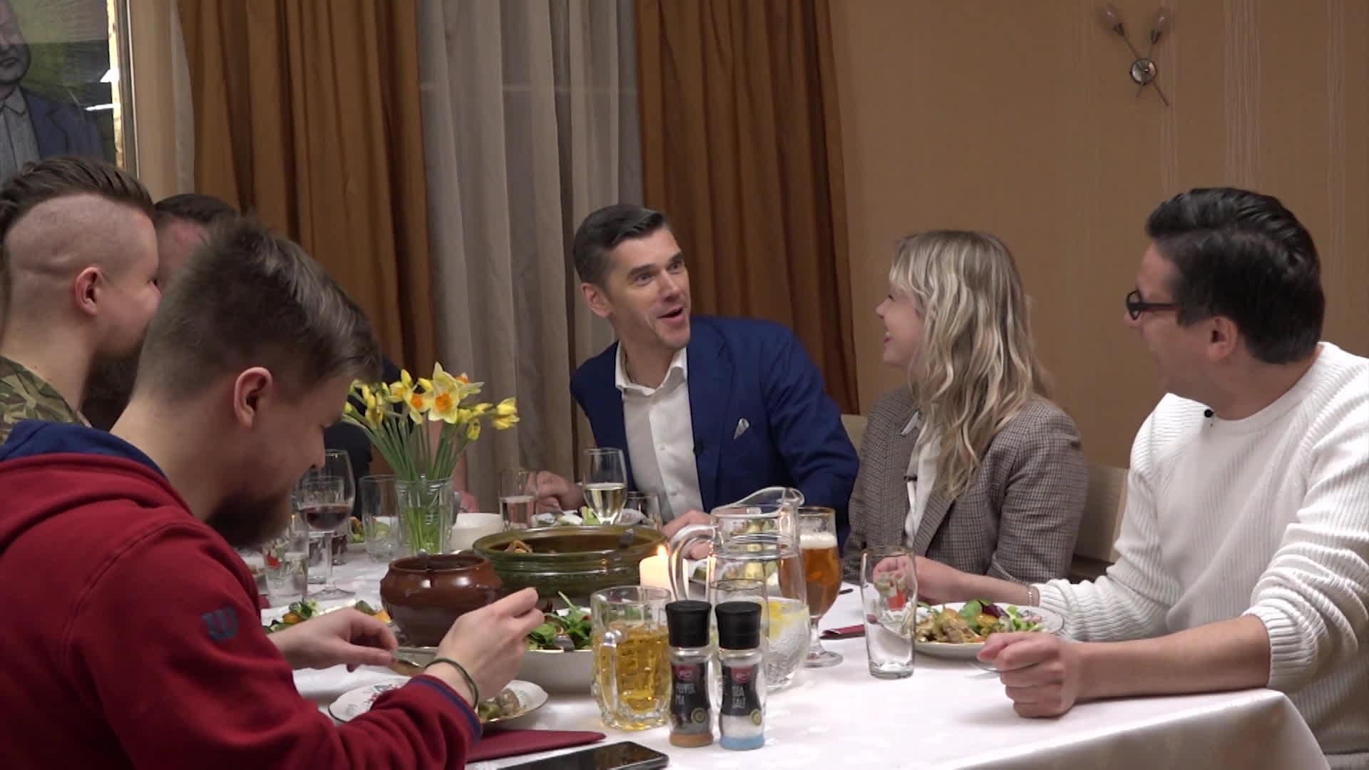 Vakariņš ar savējiem