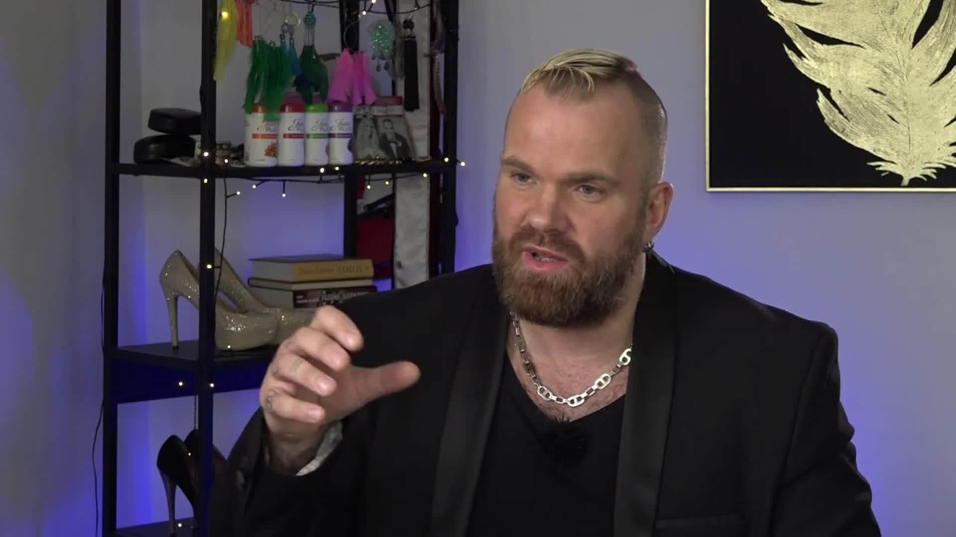 Slavenības. Bez filtra