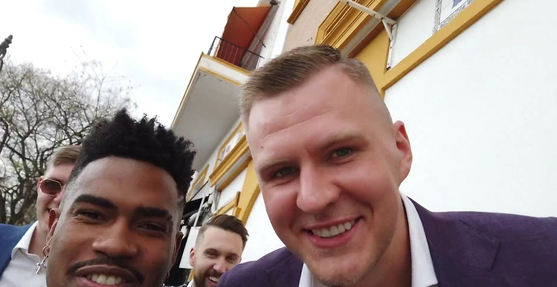 Slavenības. Bez filtra