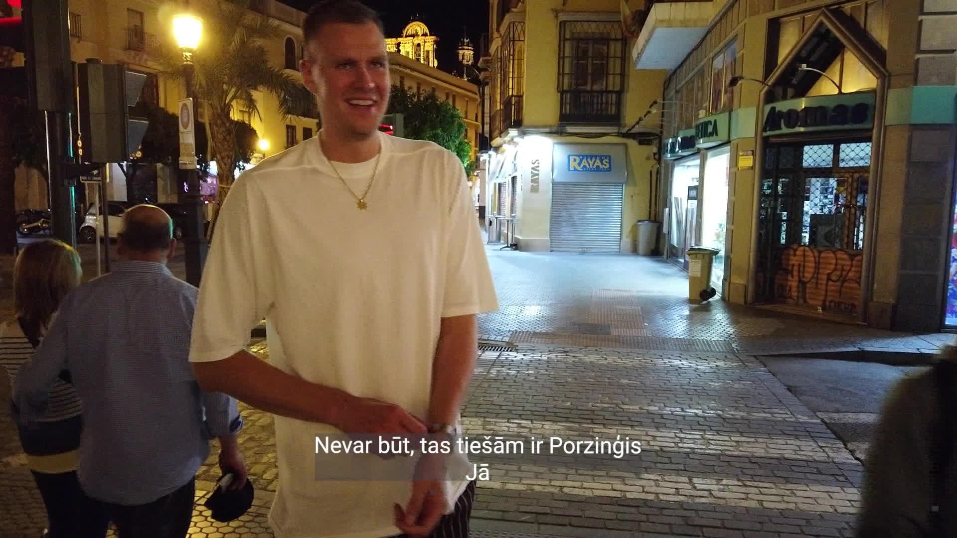 Slavenības. Bez filtra