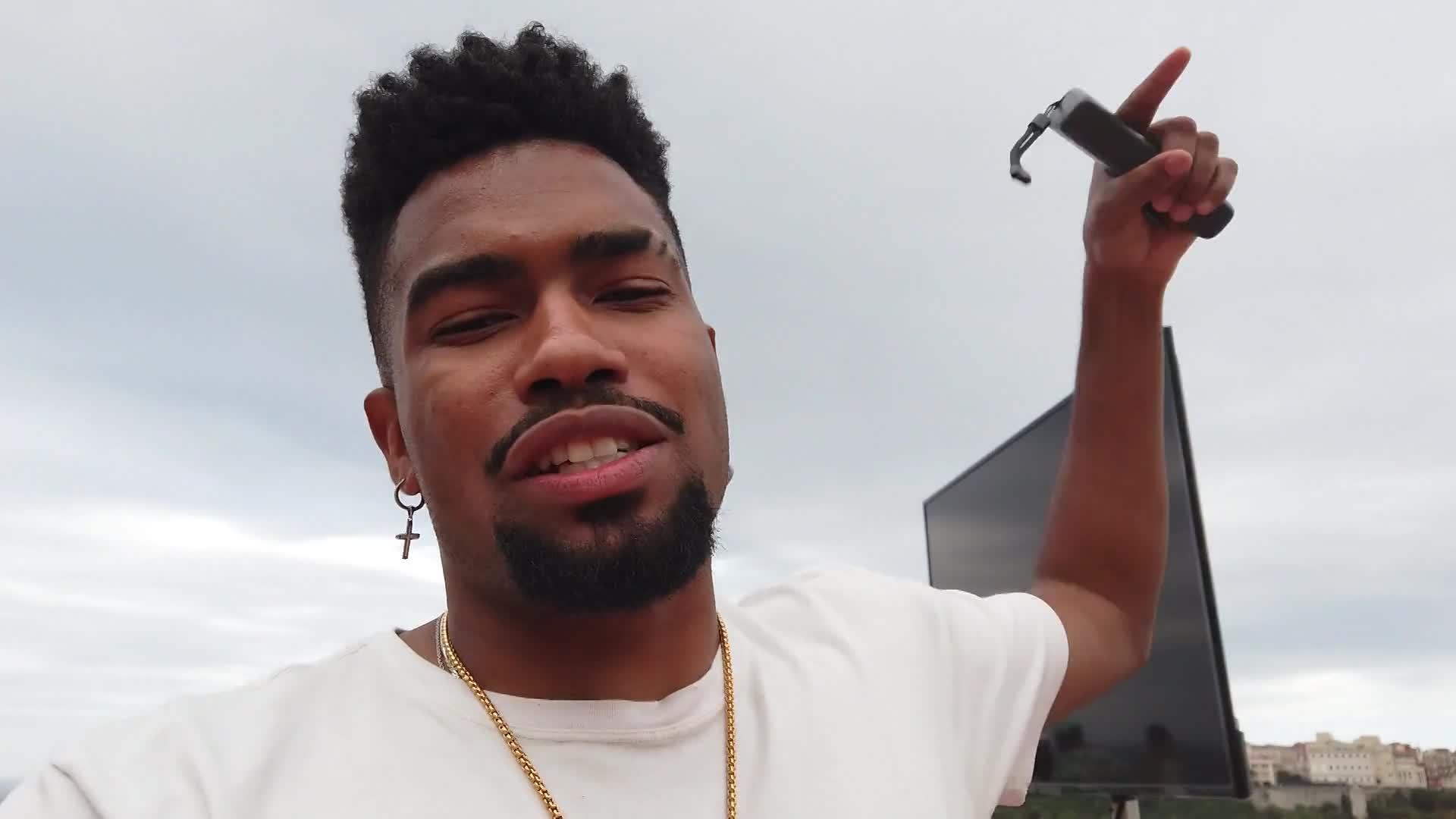 Slavenības. Bez filtra