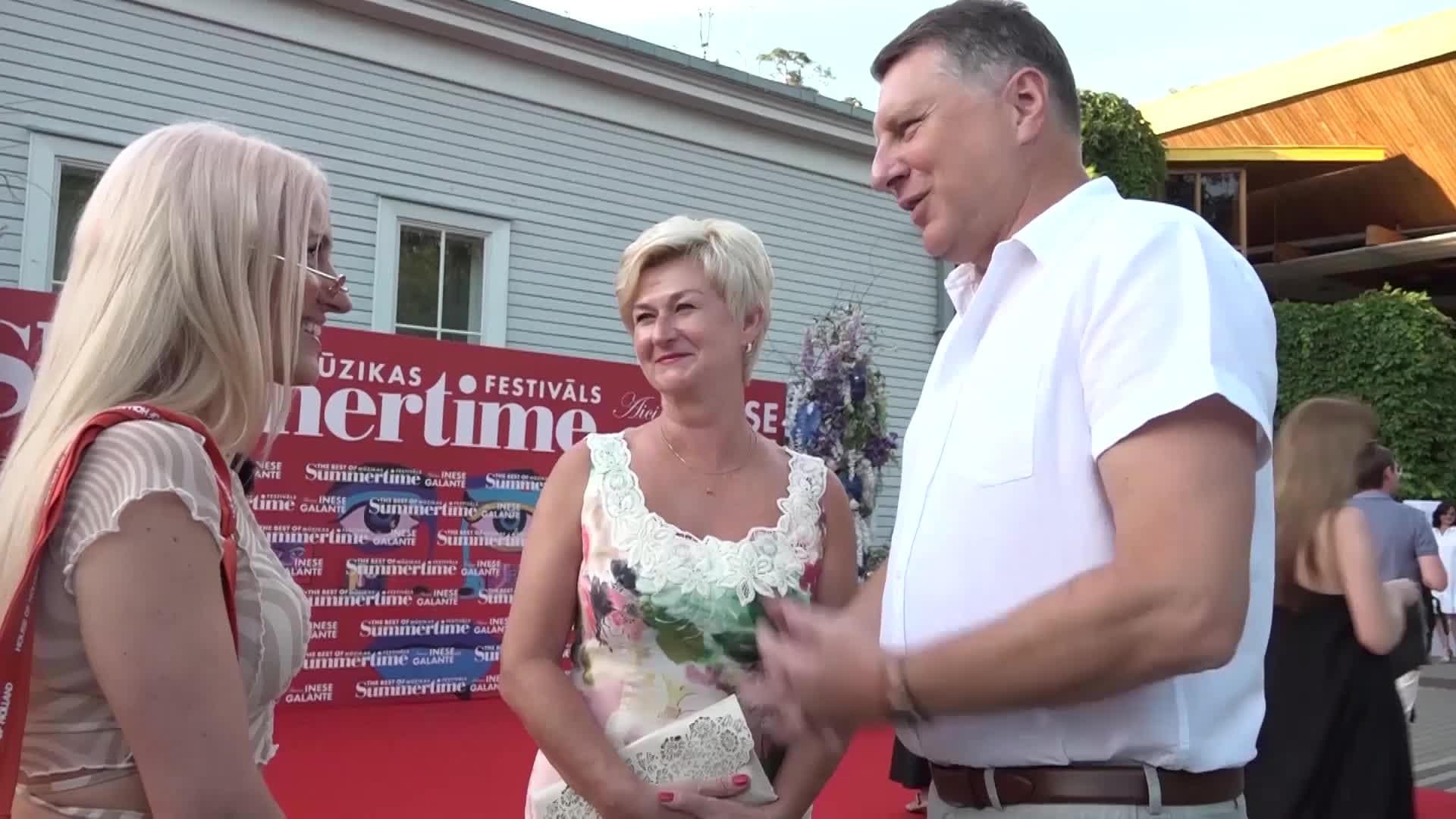 Slavenības. Bez filtra