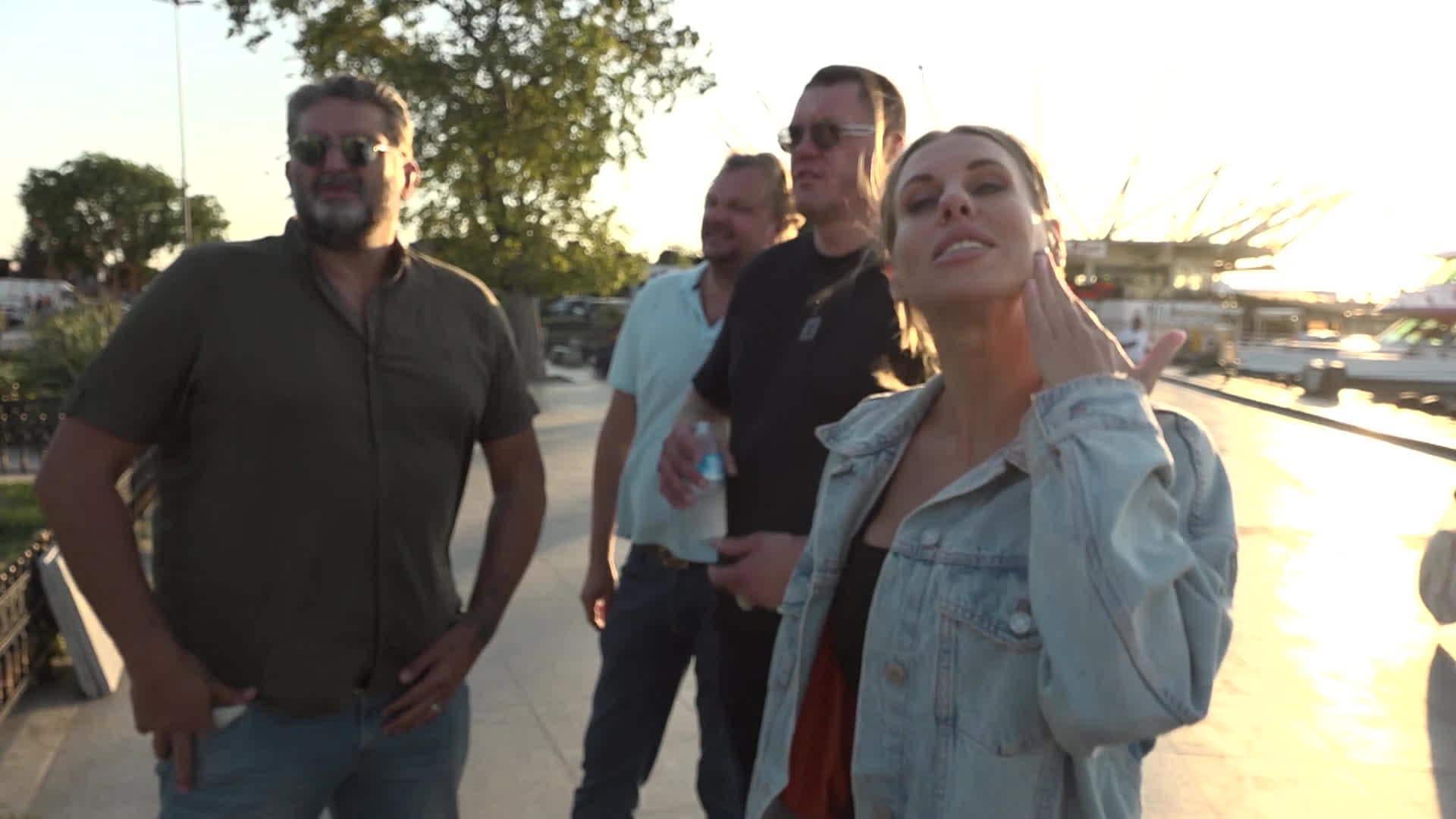 Slavenības. Bez filtra