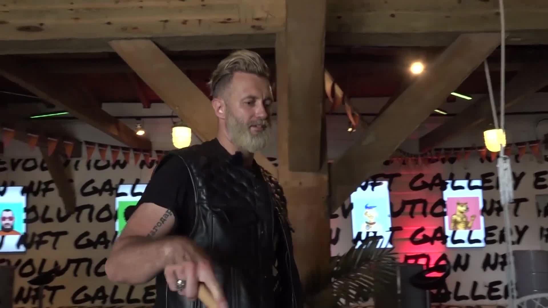 Slavenības. Bez filtra