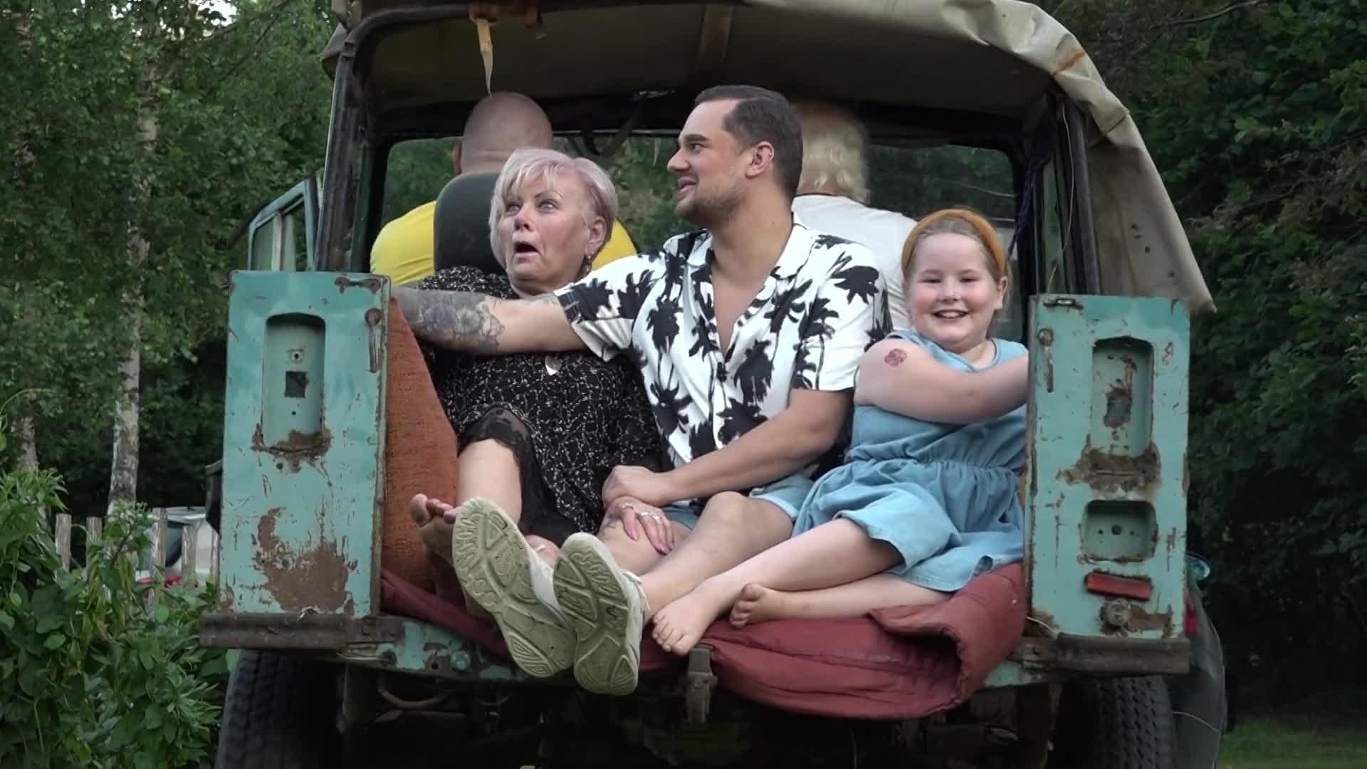 Vakariņš ar savējiem