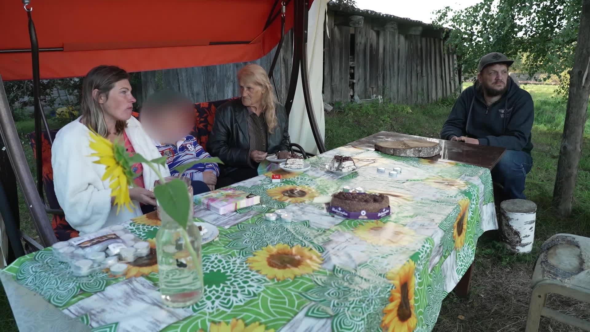 Slavenības. Bez filtra