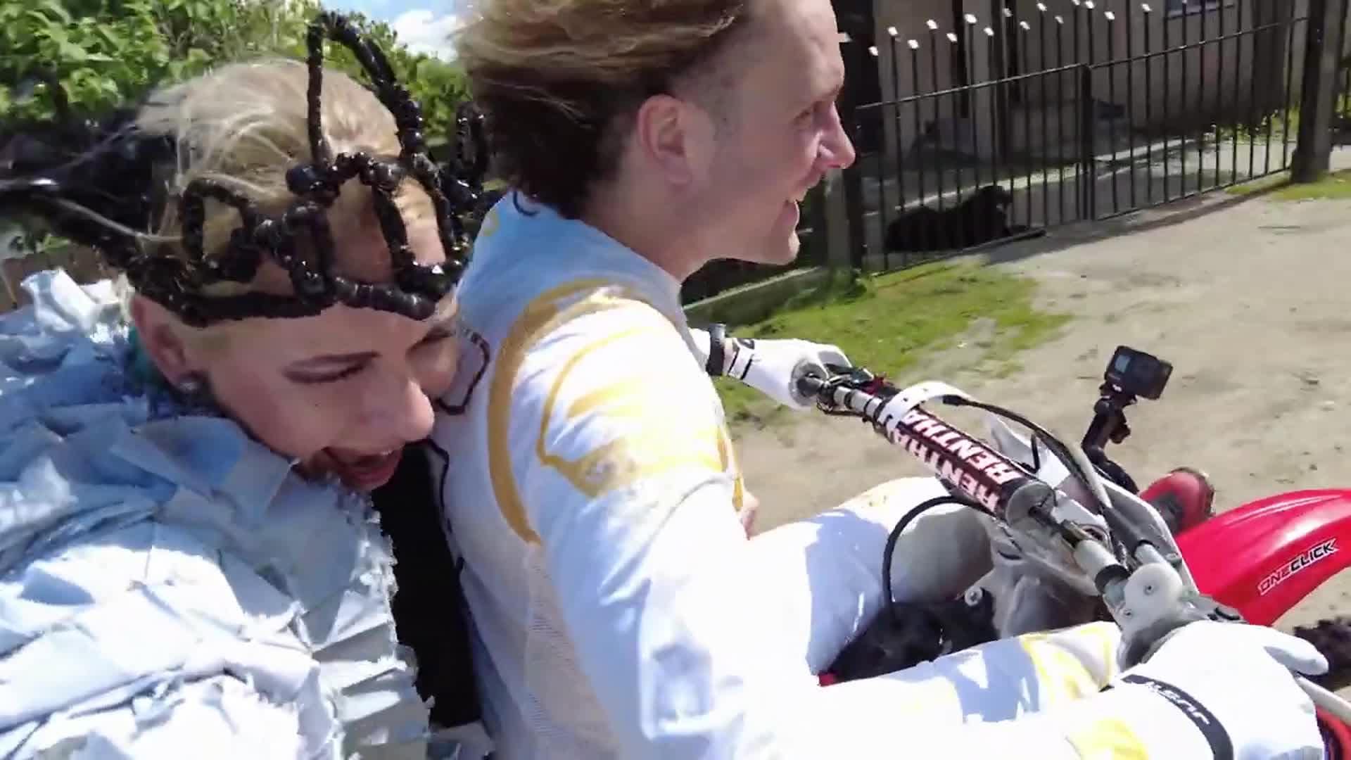 Vakariņš ar savējiem