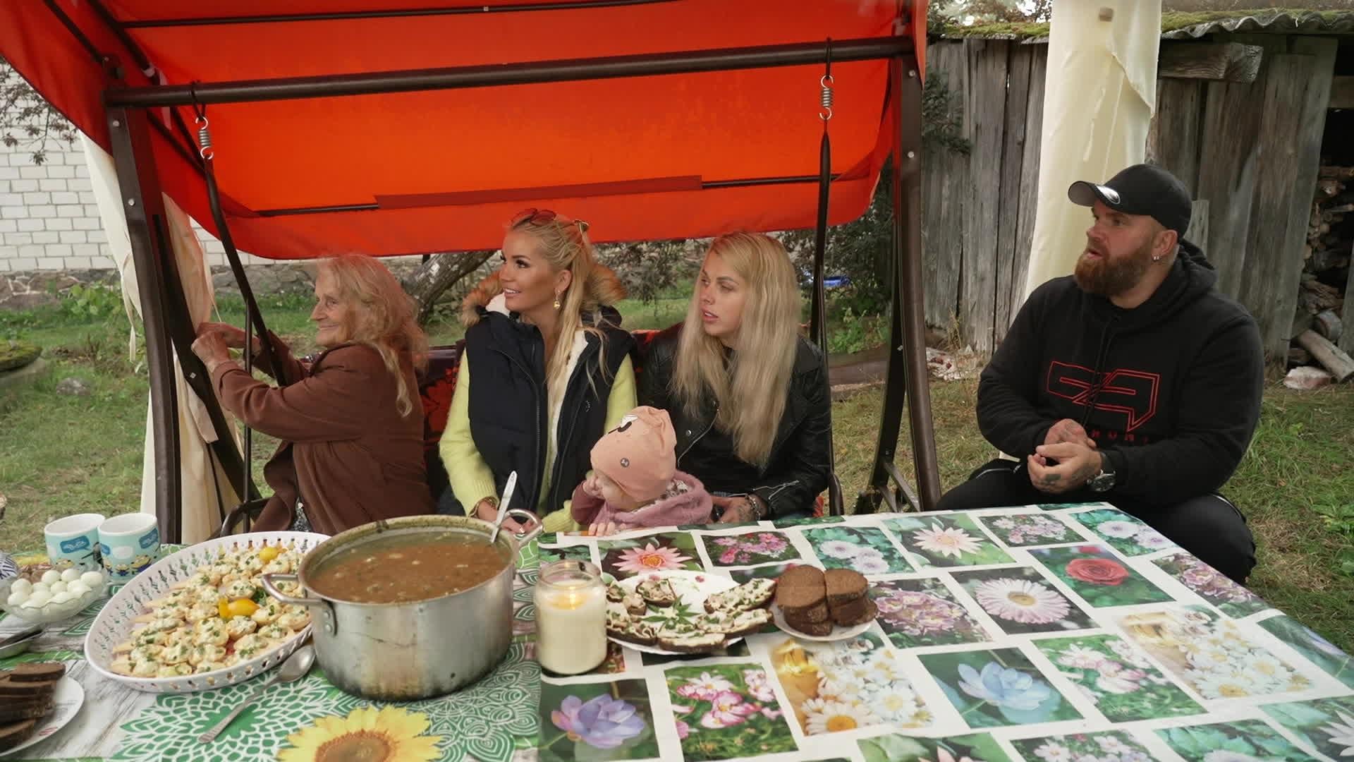 Slavenības. Bez filtra