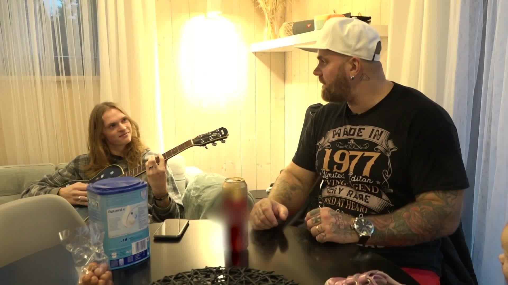 Slavenības. Bez filtra