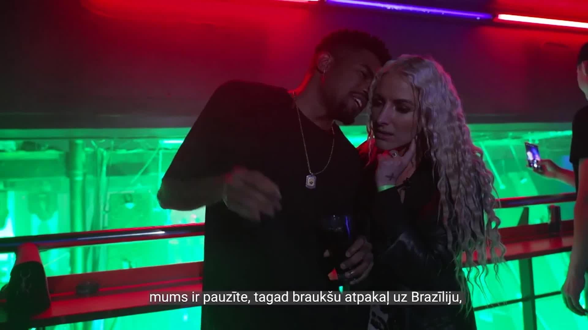 Slavenības. Bez filtra